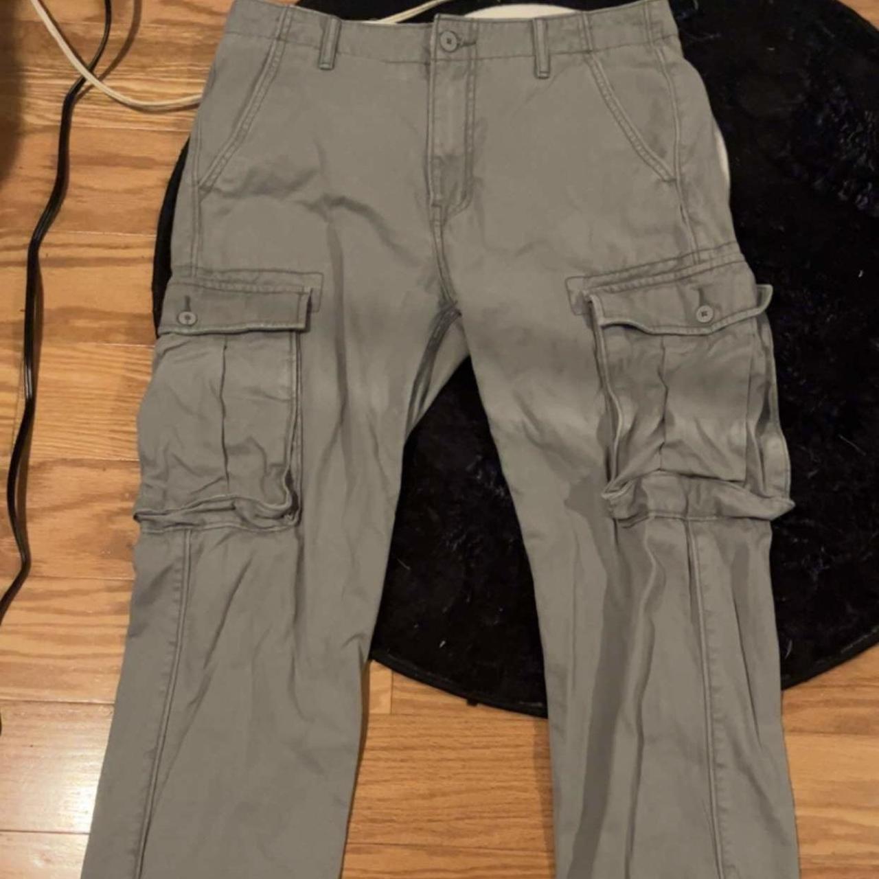 levis light grey cargo pants size 30/30 only worn a... - Depop