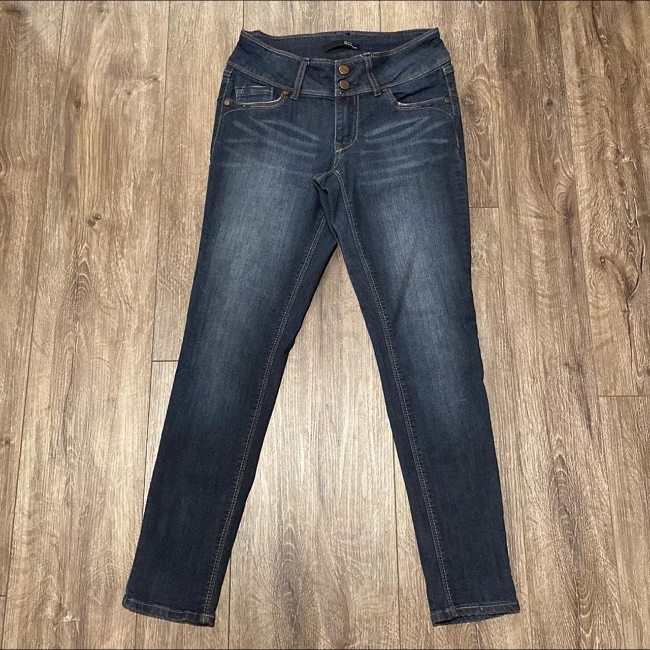 1822 Denim Women's Blue Jeans | Depop