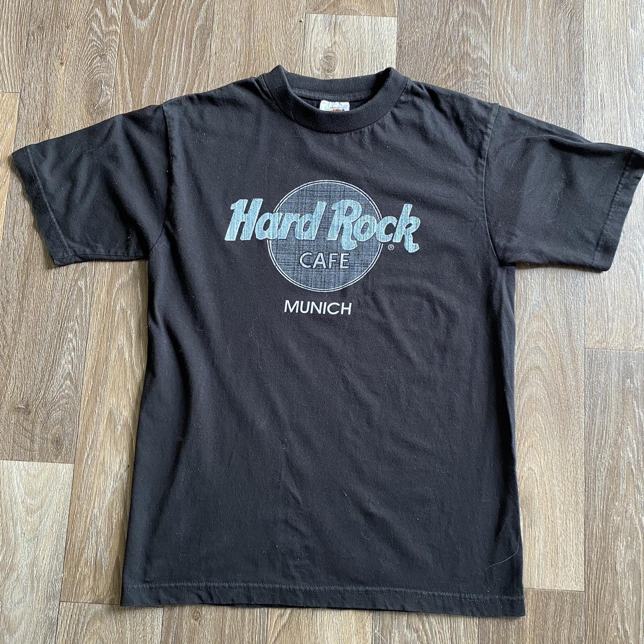 Hard Rock Cafe Men's Black And Navy T-shirt 