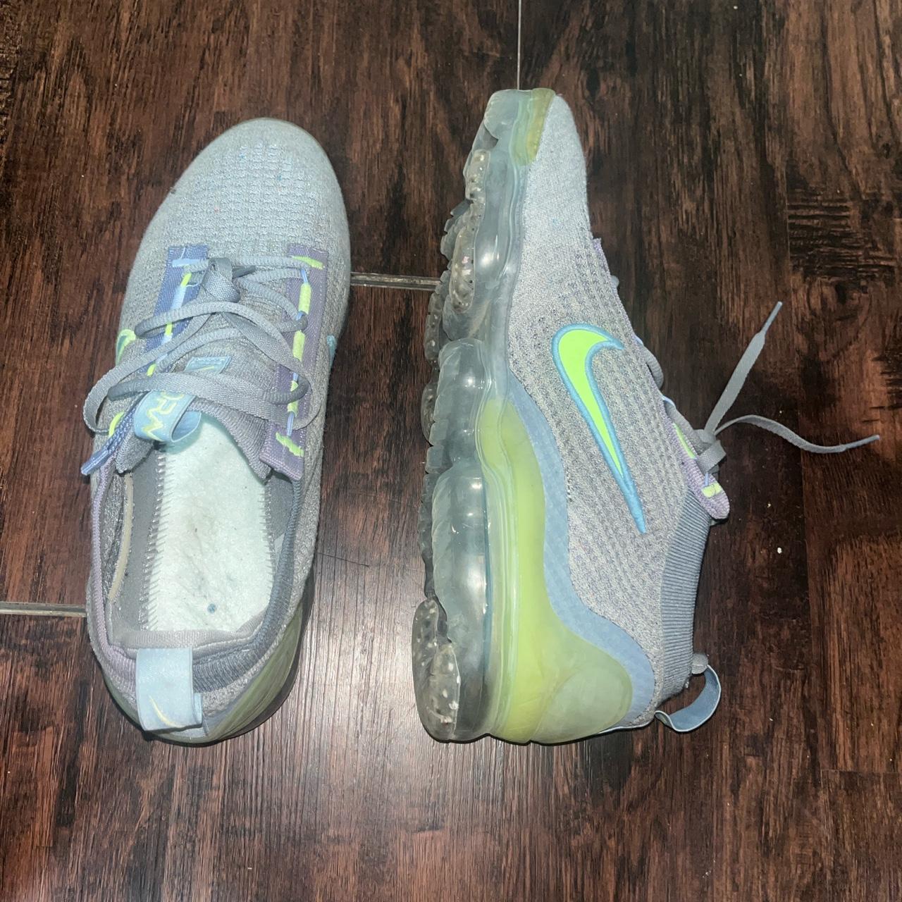 Grey hotsell vapor maxs