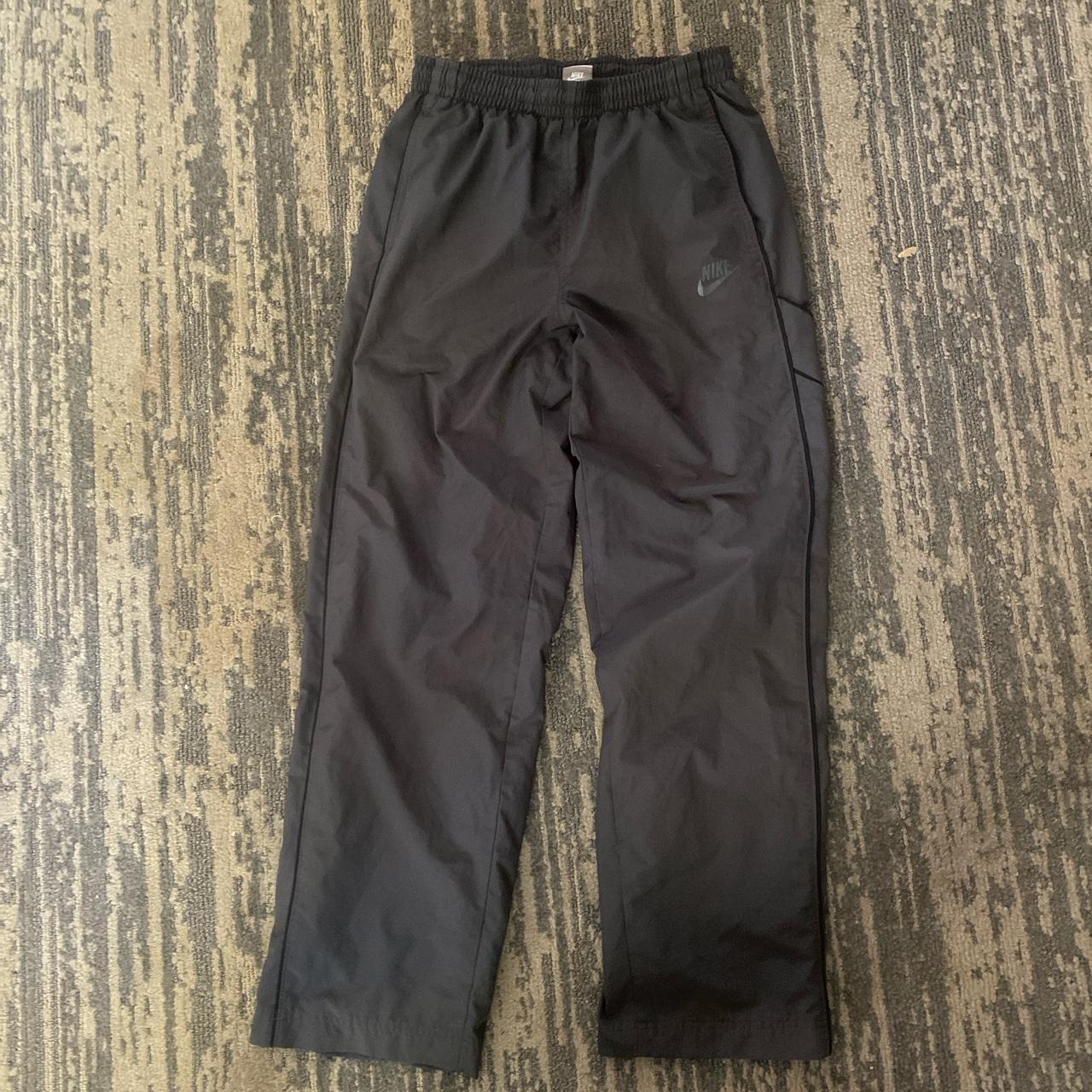 Nike Men's Grey Trousers | Depop