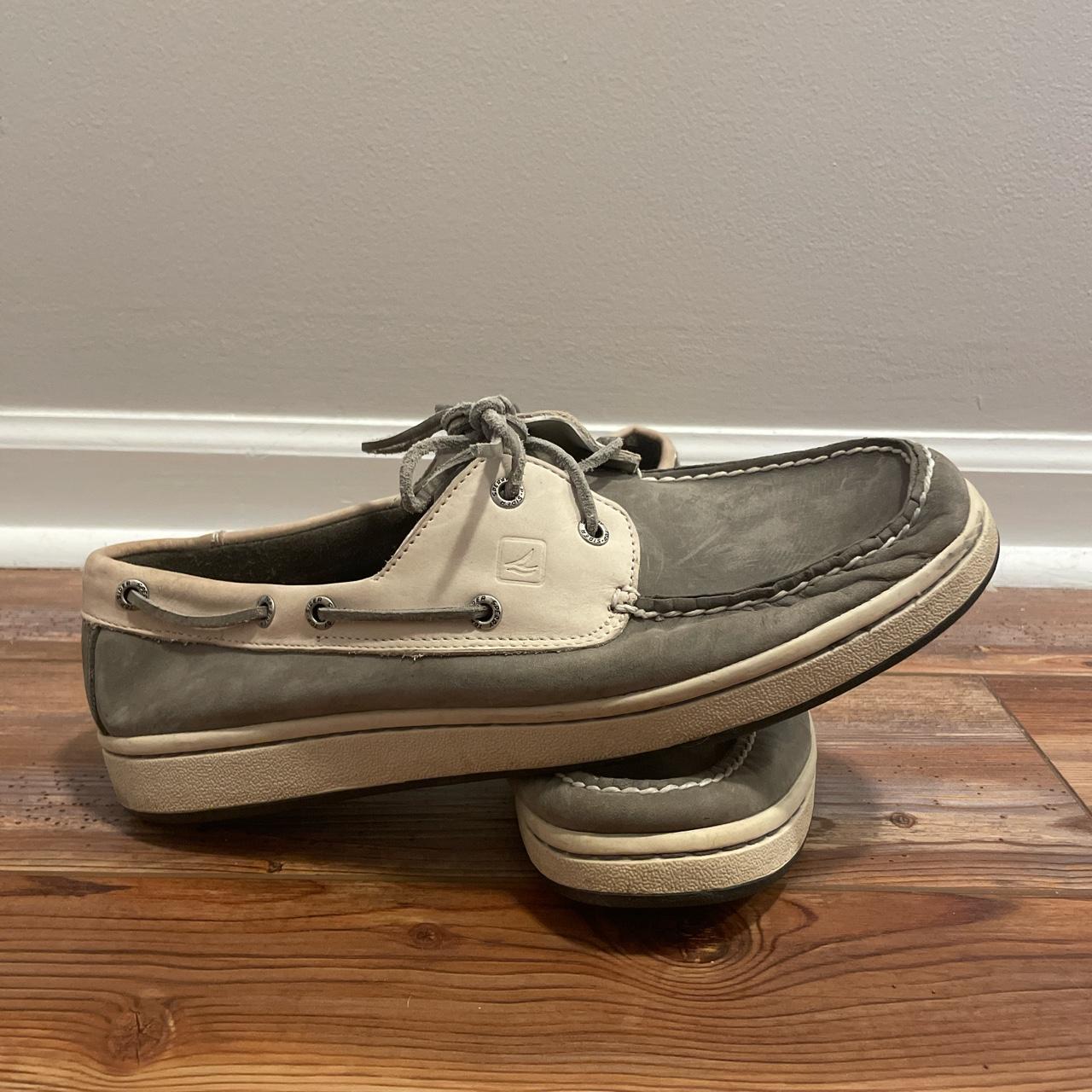 Mens Sperry’s 10.5 white and grey! - Depop
