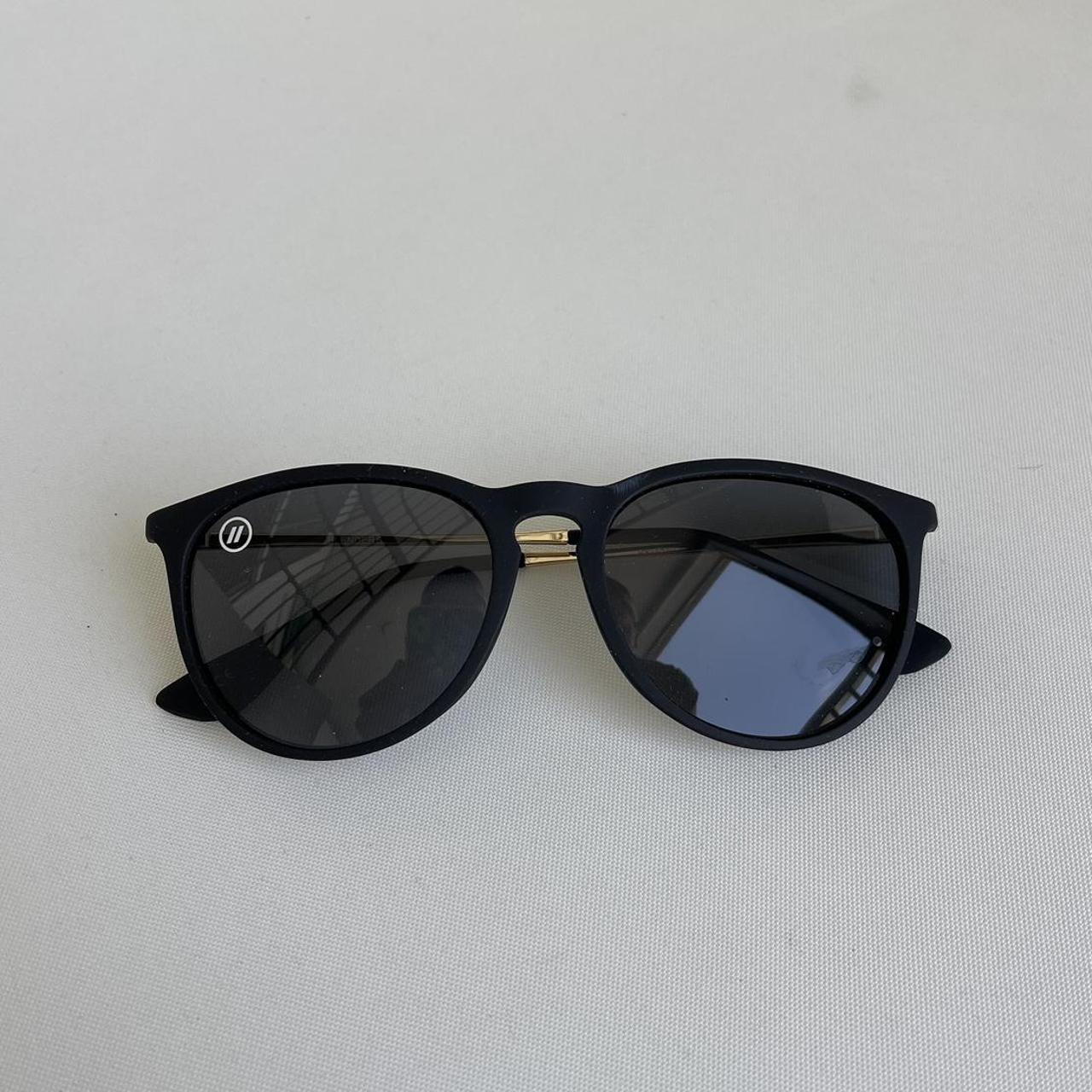 Blenders Eyewear Women's Black and Gold Sunglasses | Depop