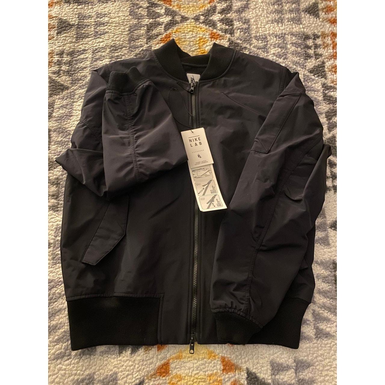 Nikelab essentials bomber jacket best sale