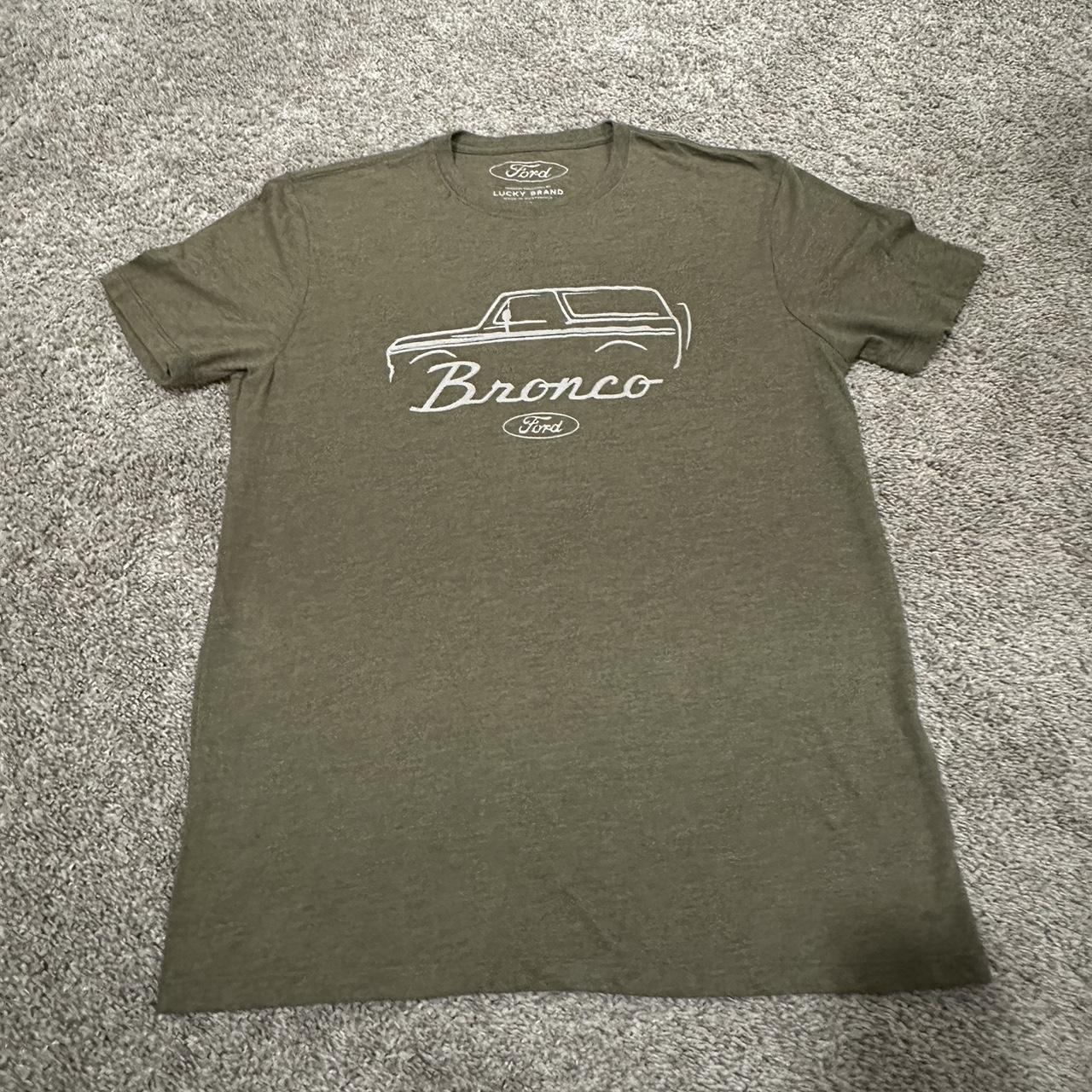 Lucky Brand Men's Green Tshirt Depop