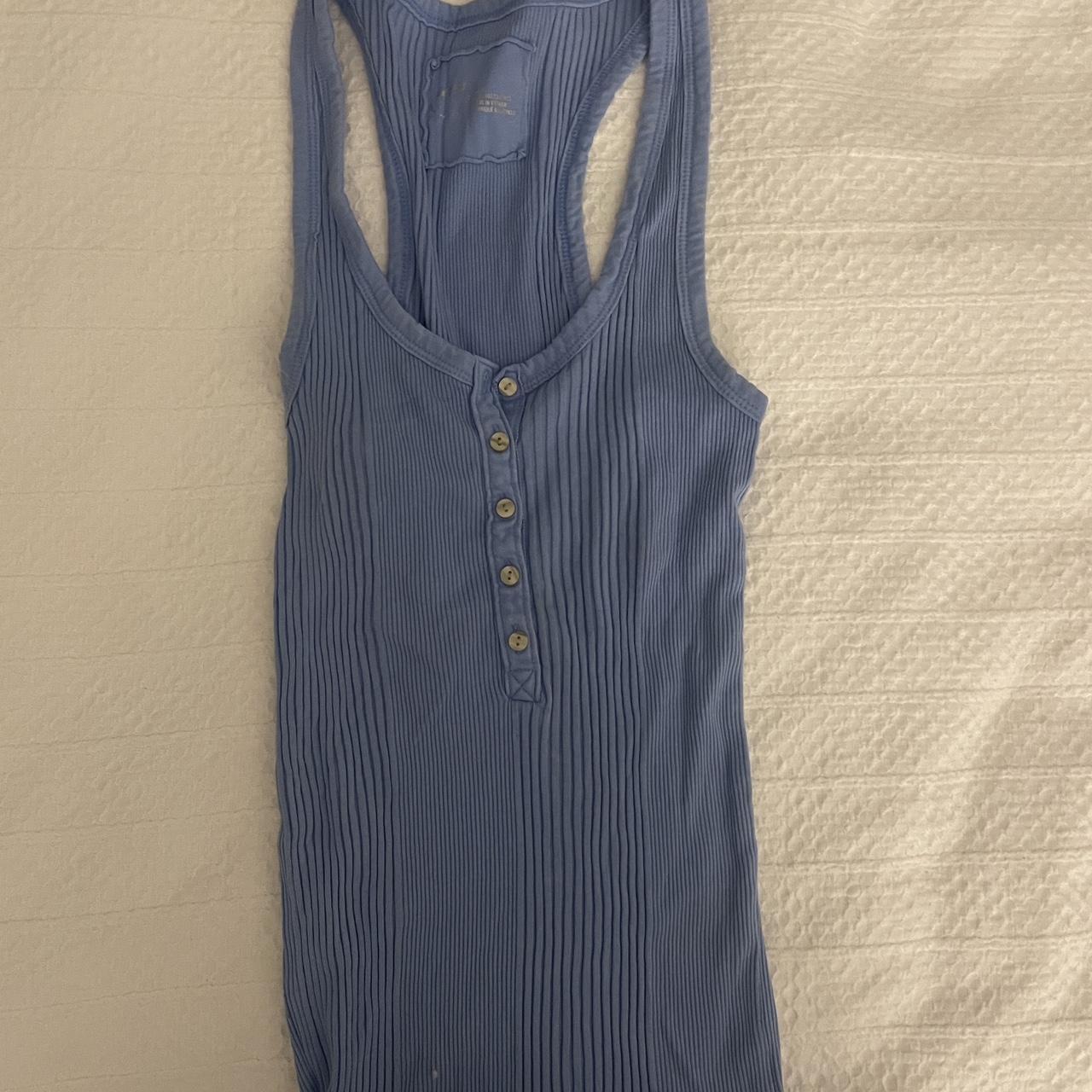 item listed by ellaarntseni