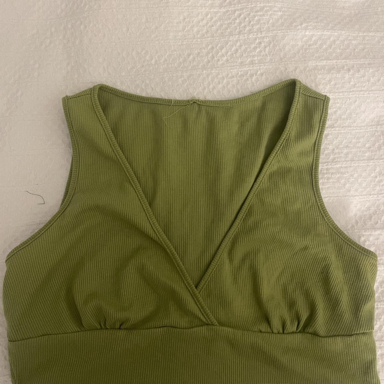 item listed by ellaarntseni