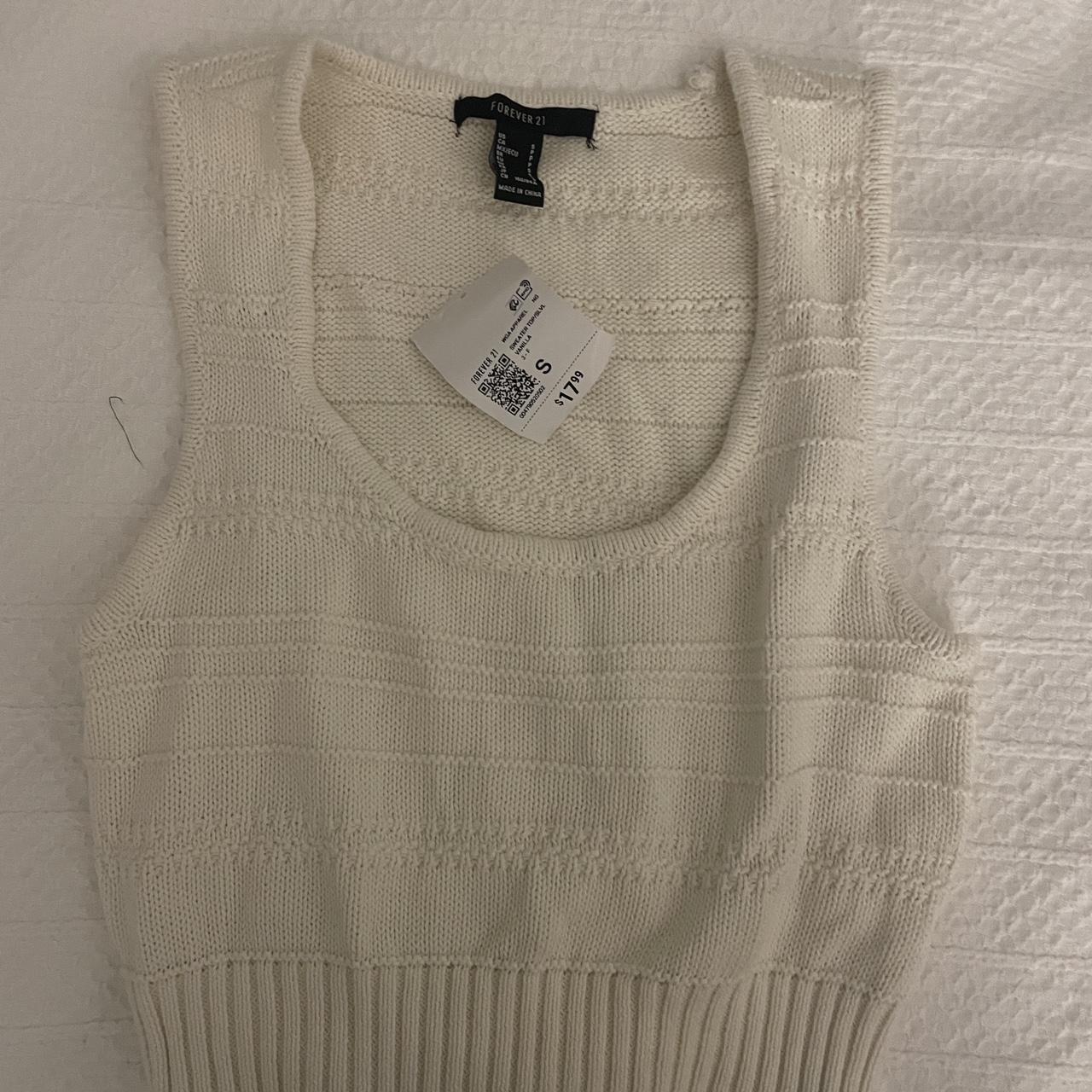 item listed by ellaarntseni