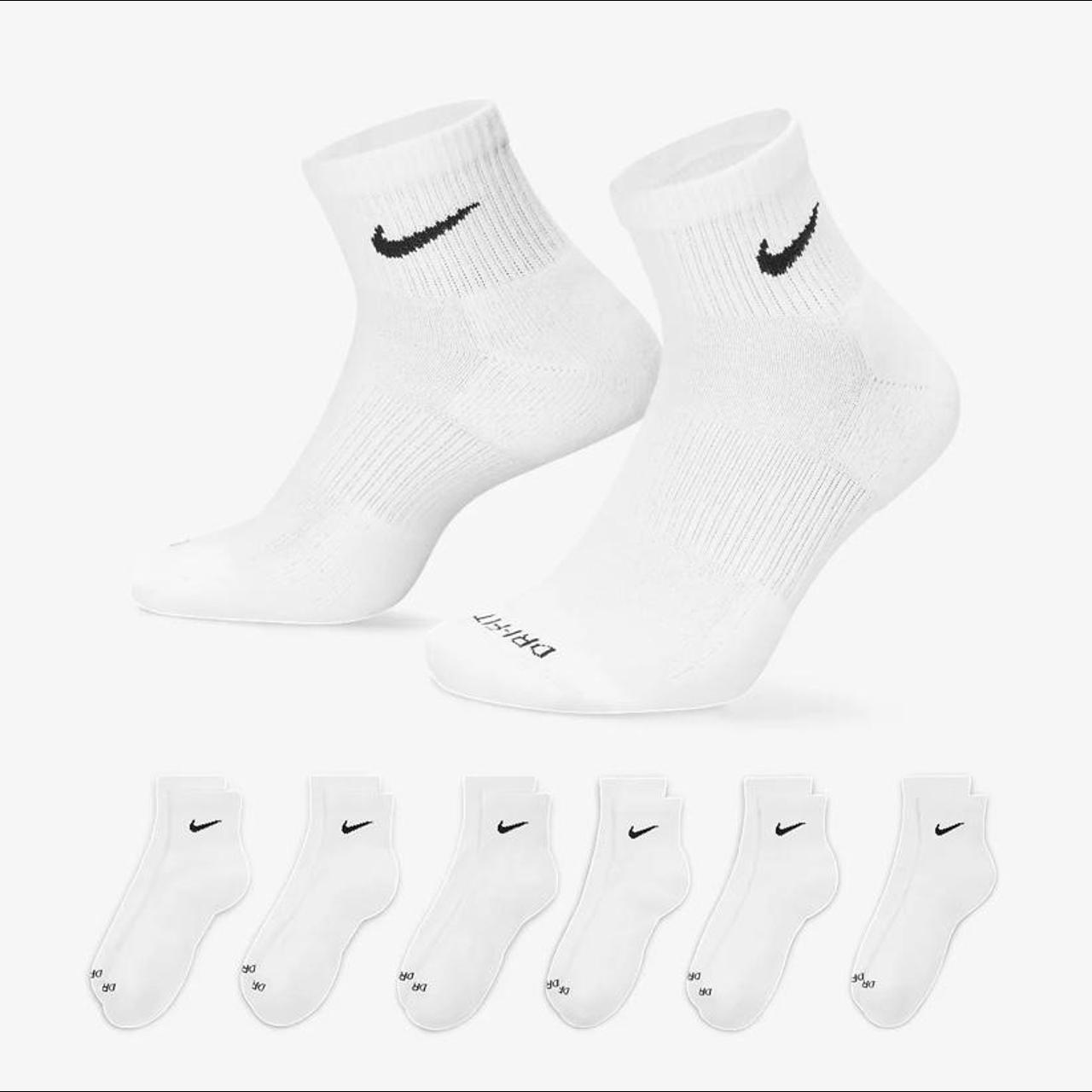 Nike socks pack of 6 good material - Depop