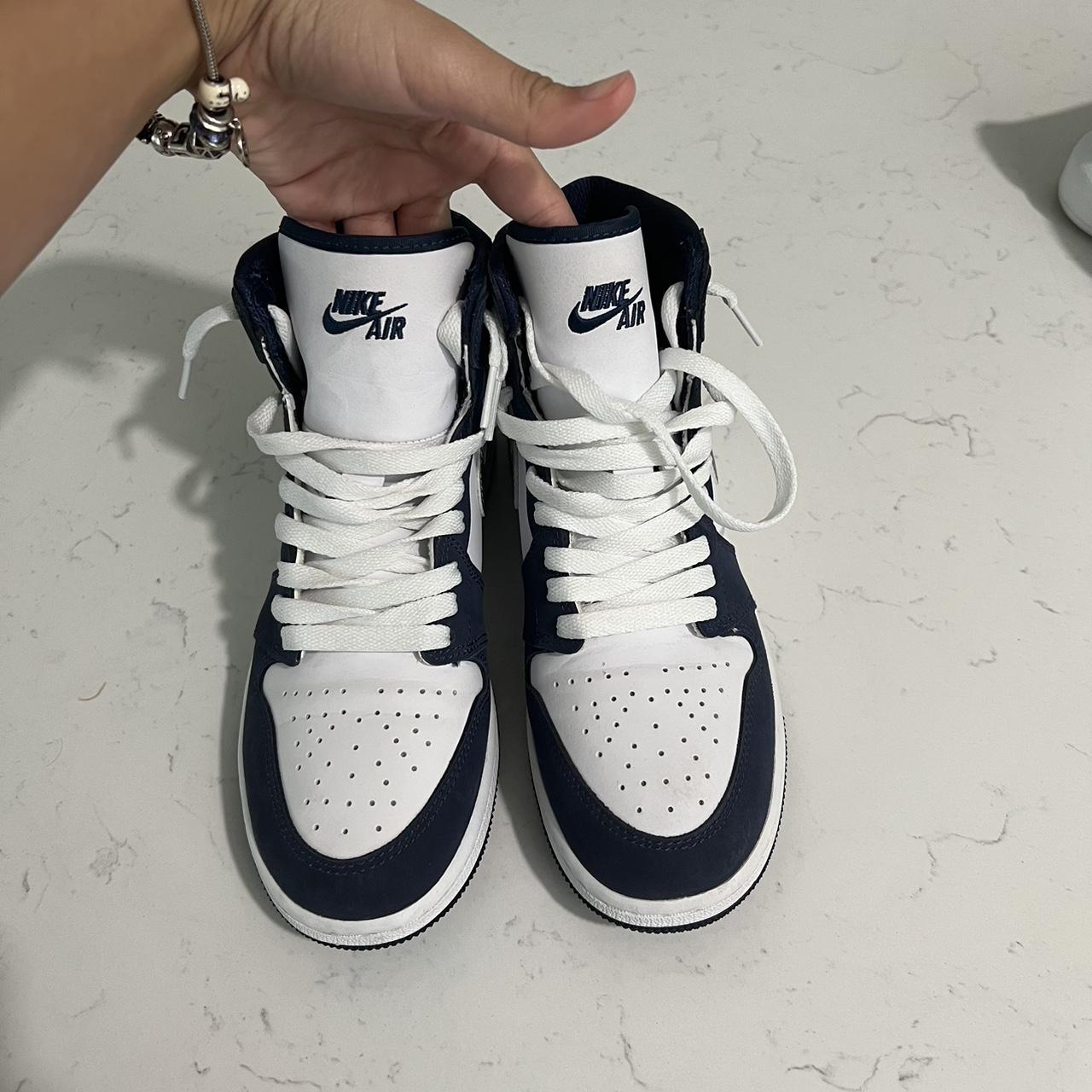 midnight navy jordan 1s