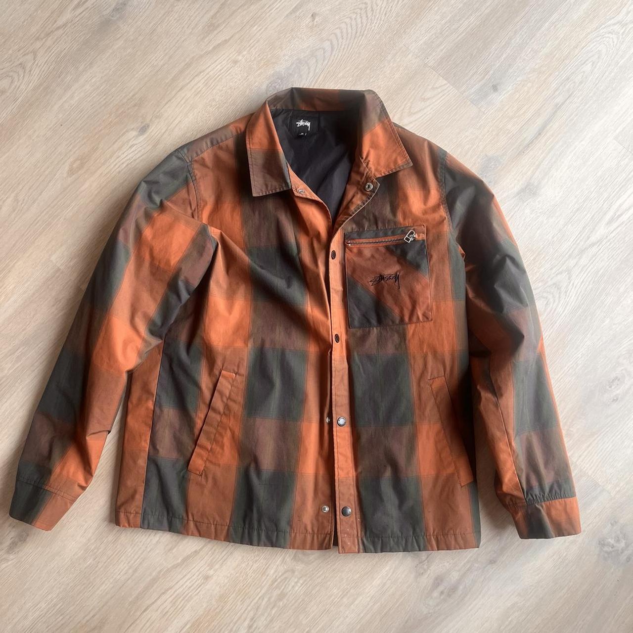 STUSSY BROWNXGREEN PLAID COACH JACKET This piece I