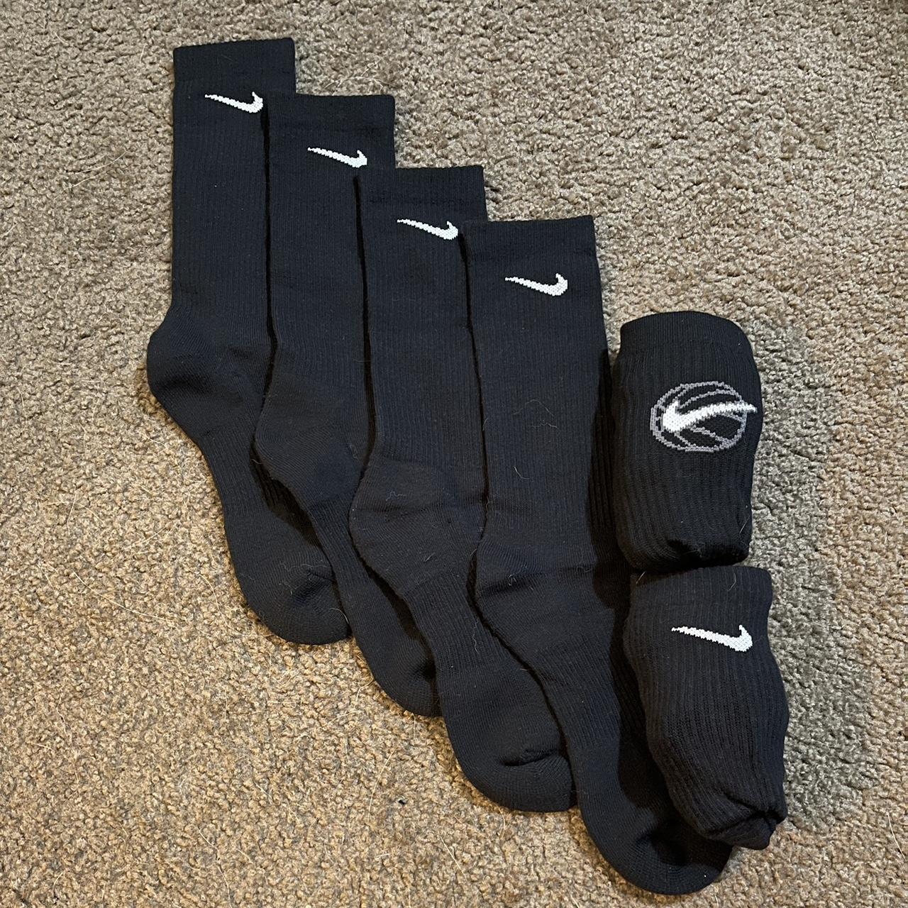 4 Pairs Nike Socks Sizes: 10-14 #nike #basketball - Depop