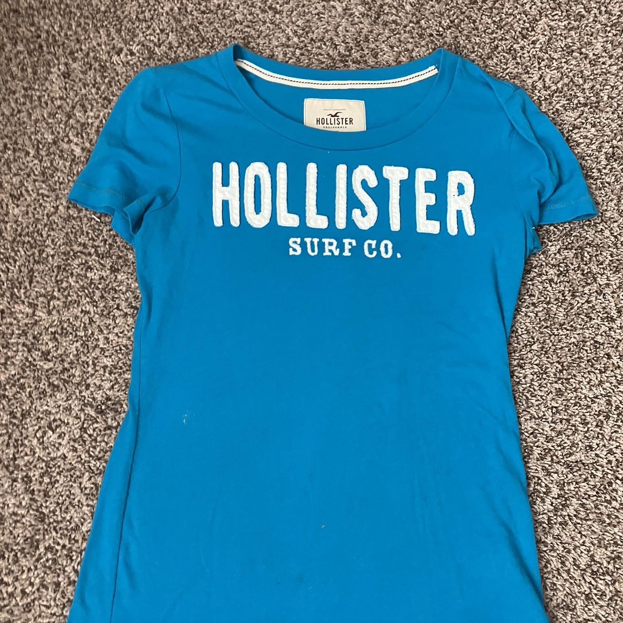 Light blue unisex vintage hollister t-shirt. Soft - Depop