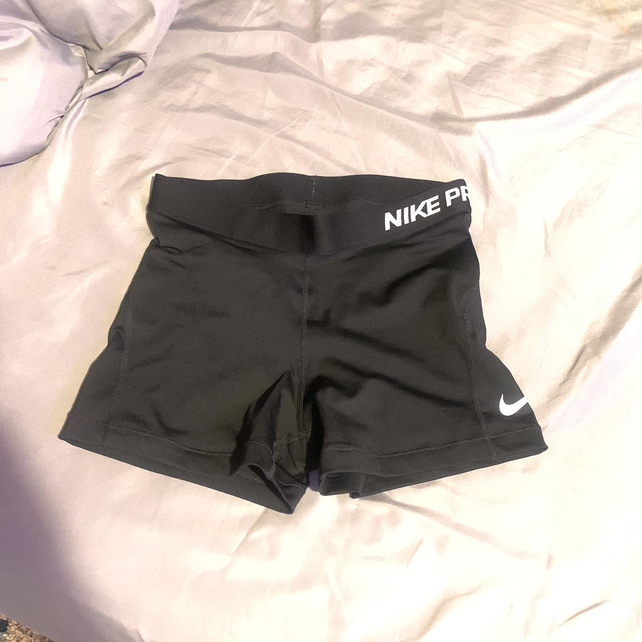 real price is In shipping🪼 Nike pro spandex Worn a... - Depop