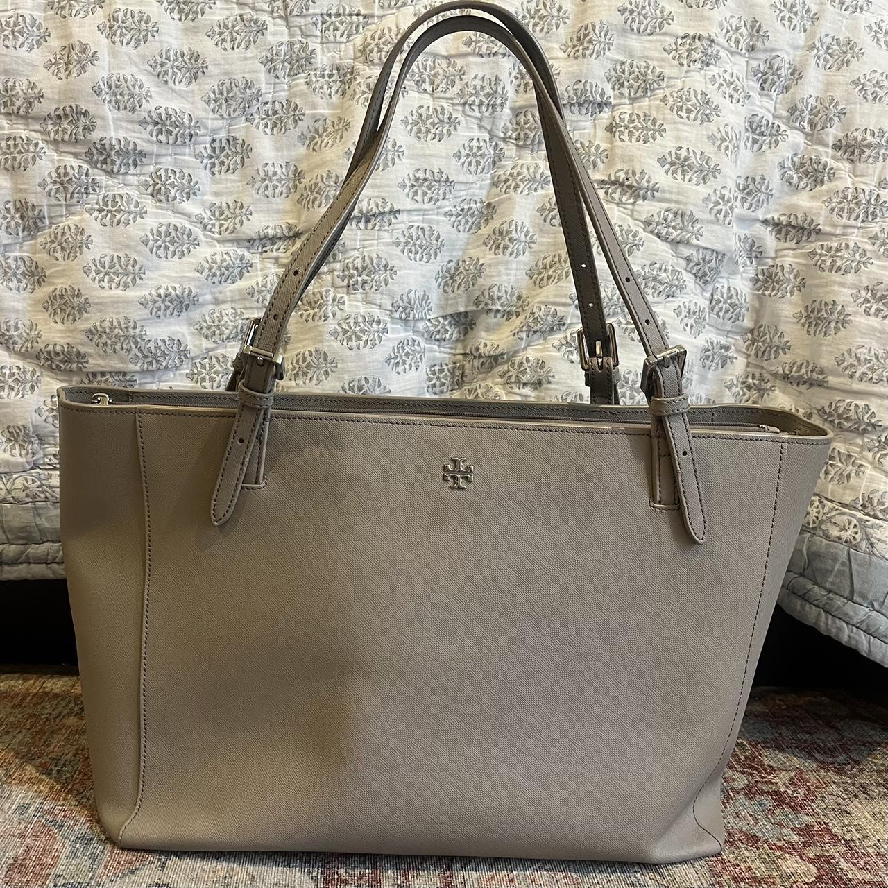 Tory Burch York Buckle Tote in French