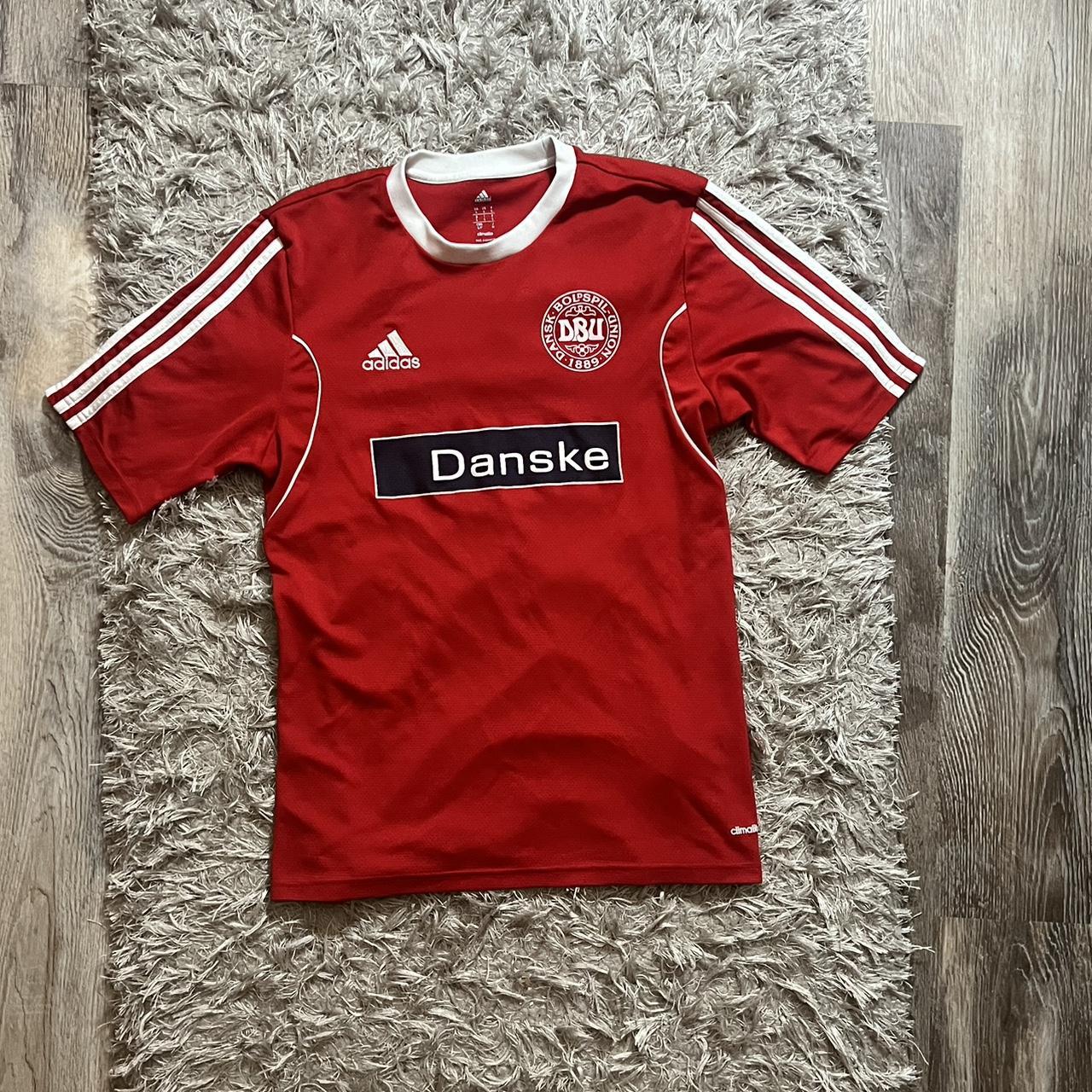 item listed by leyahtings