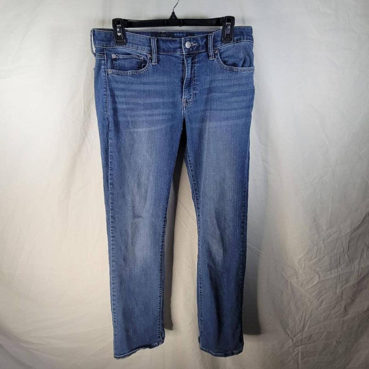 Lucky Brand Women's Mid Rise Sweet Straight Jeans - Depop