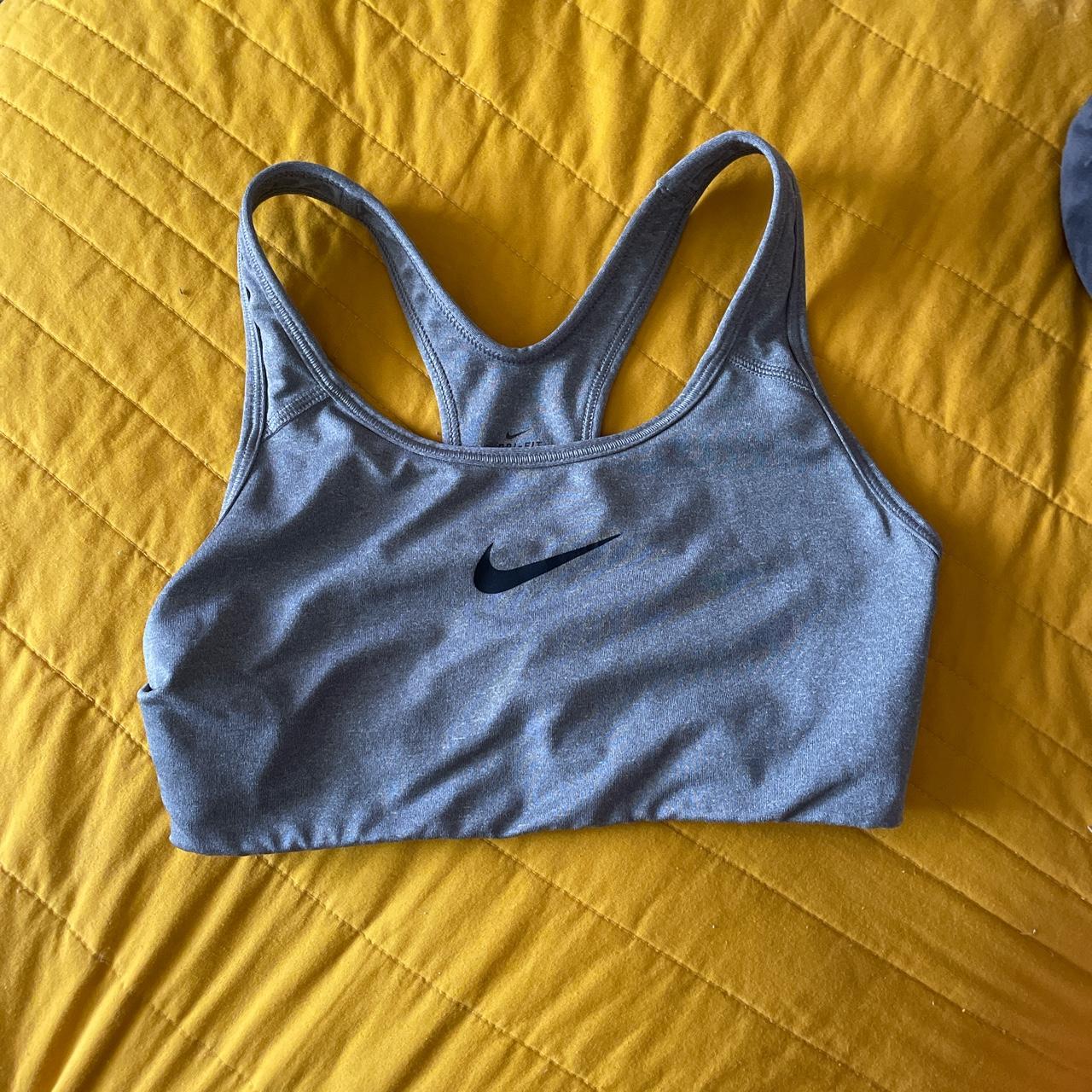 nike-women-s-bra-depop