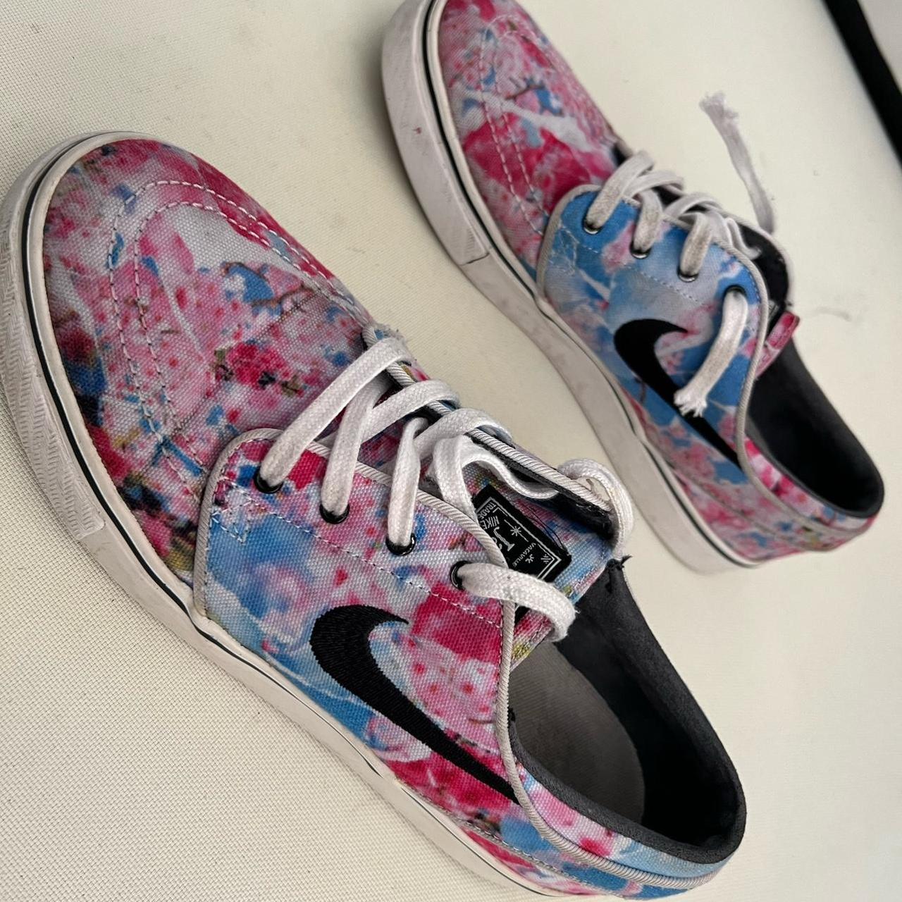 nike stefan janoski womens floral
