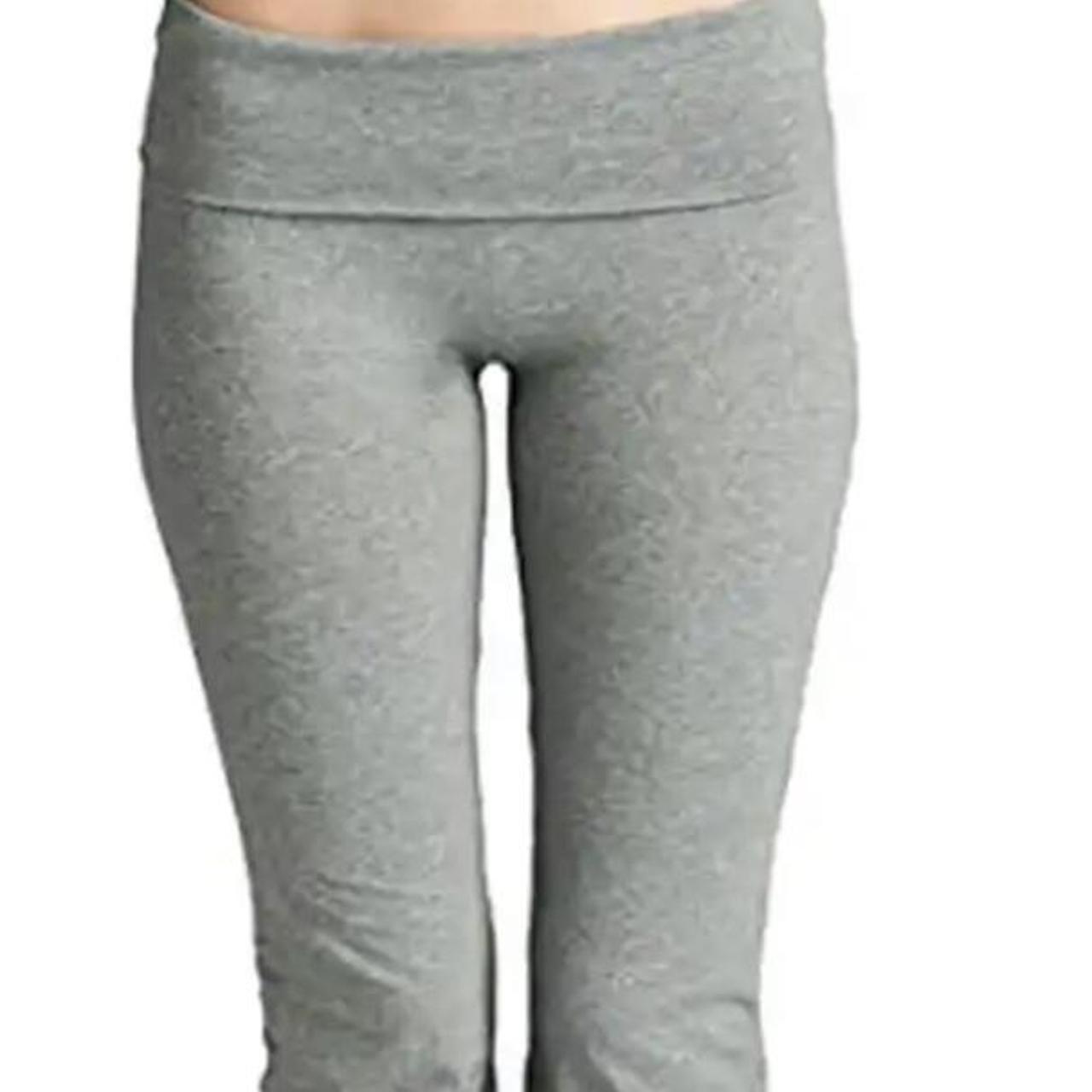Women's Grey Leggings Depop