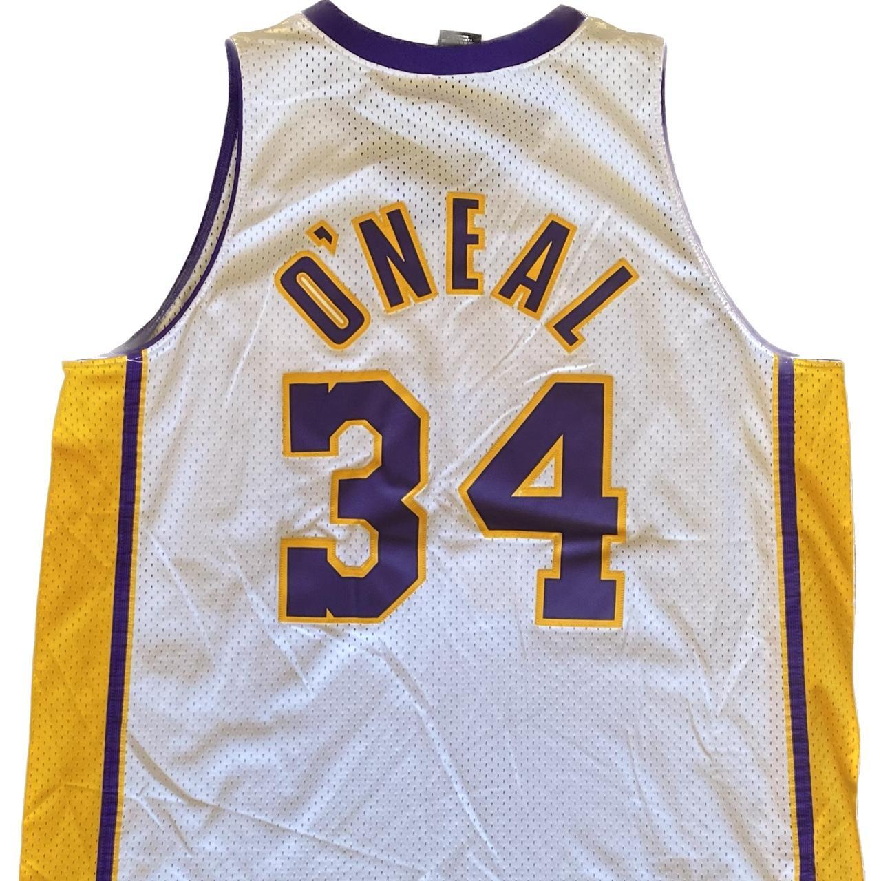 Vintage Nike Team Shaquille O'Neal LA Lakers White - Depop