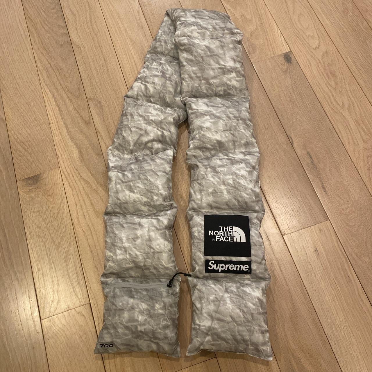 SUPREME THE NORTH FACE PAPER PRINT 700 FILL DOWN... - Depop