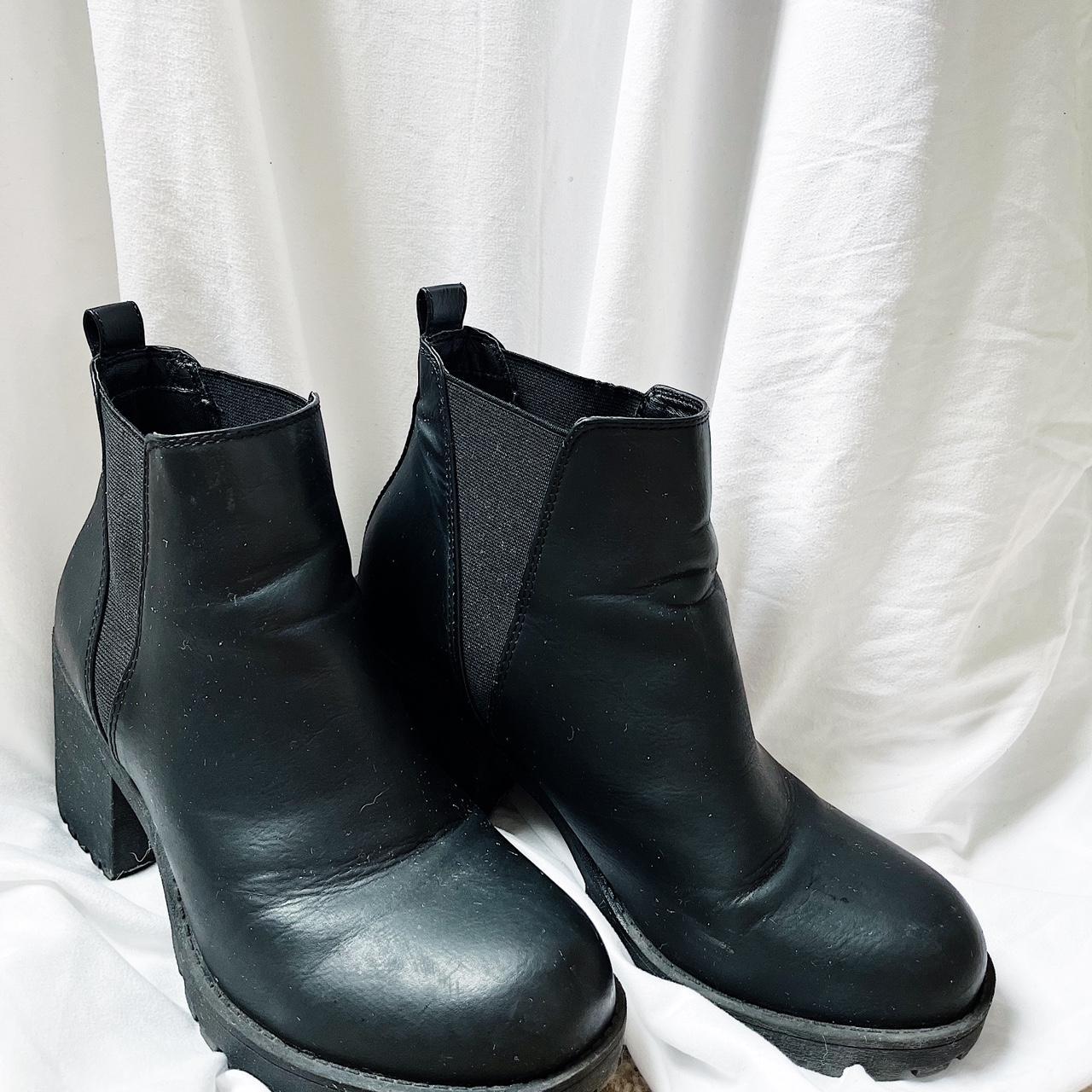 Dirty Laundry ASOS ankle platform black boots.... - Depop