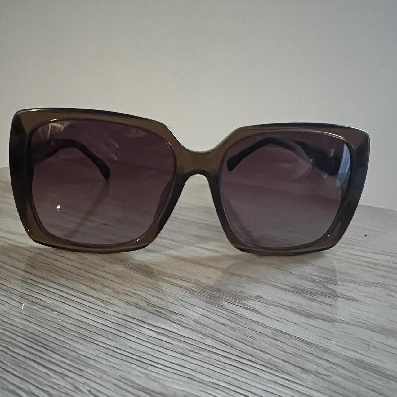 DIFF Women's Sunglasses | Depop