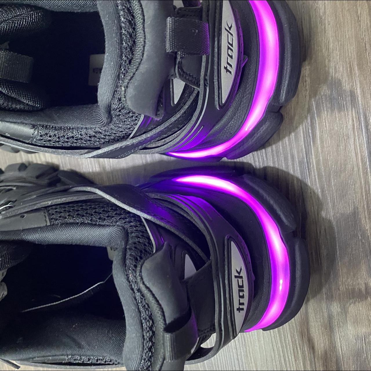 Balenciaga Trackrunners Black Led Size 11 - Depop