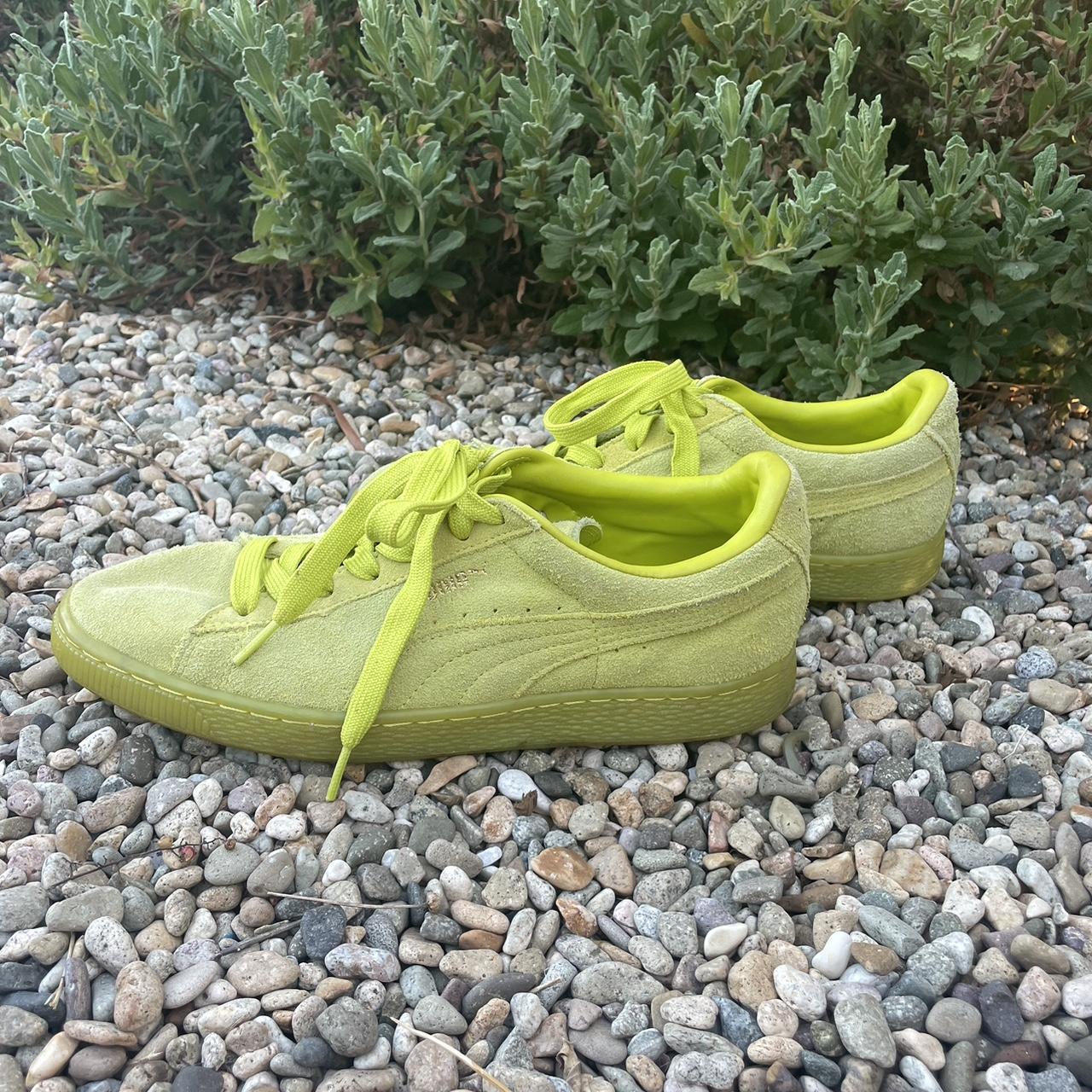 Puma green clearance and yellow trainers