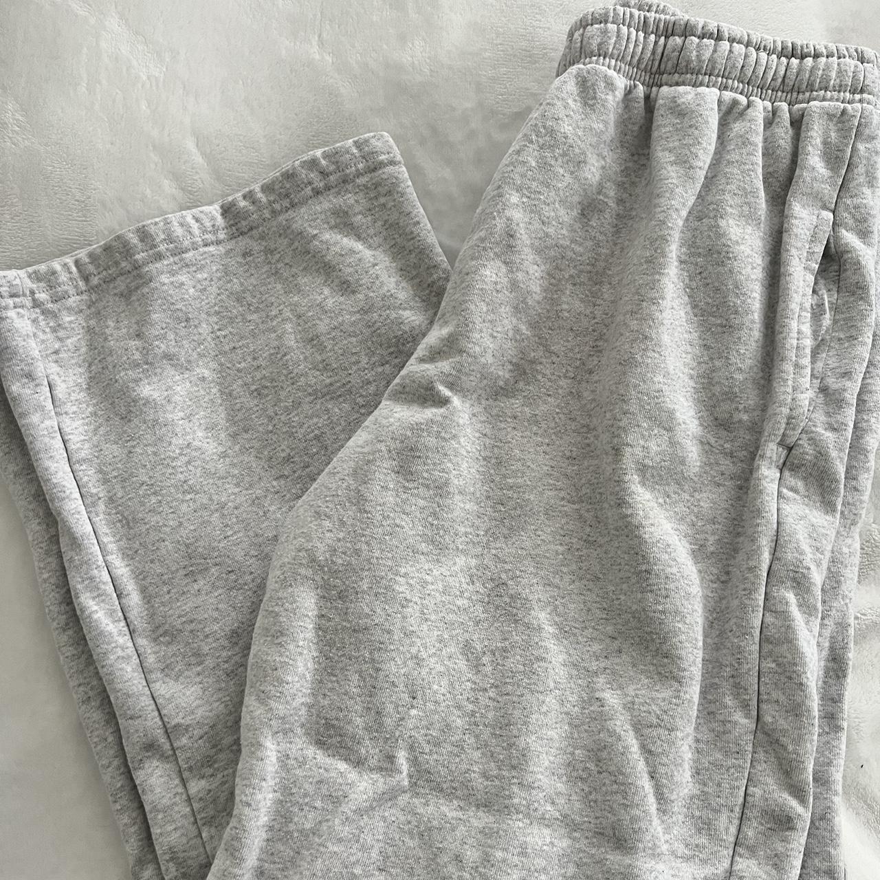 Brandy Melville wide leg sweatpants grey have pink... - Depop