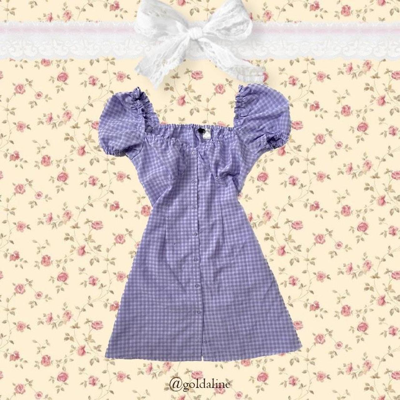 H&M lavender gingham milkmaid dress!... - Depop