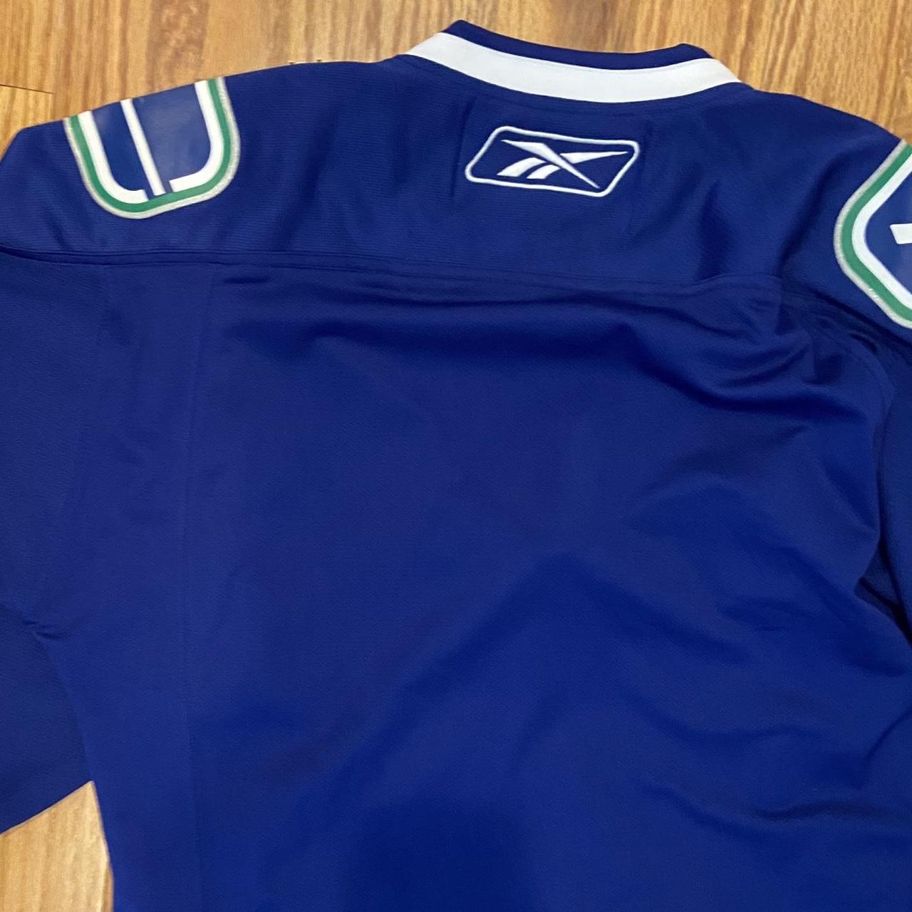 Vintage Vancouver Canucks Pro Player Jersey size M - Depop