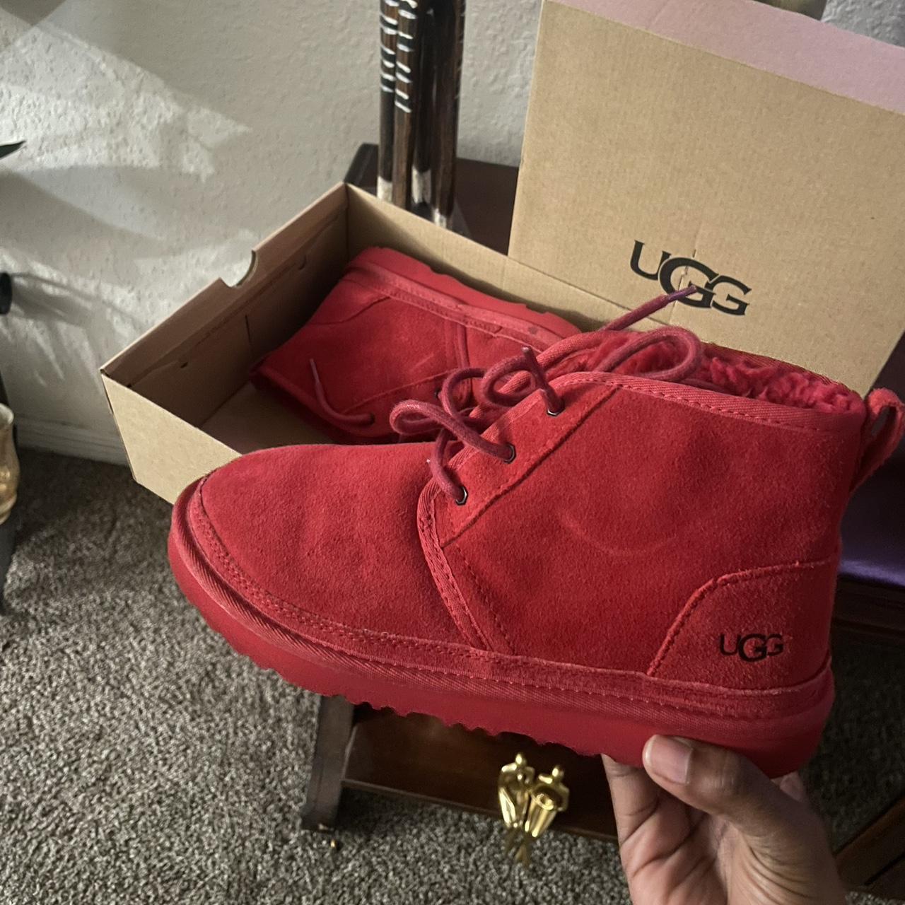 neumel red uggs