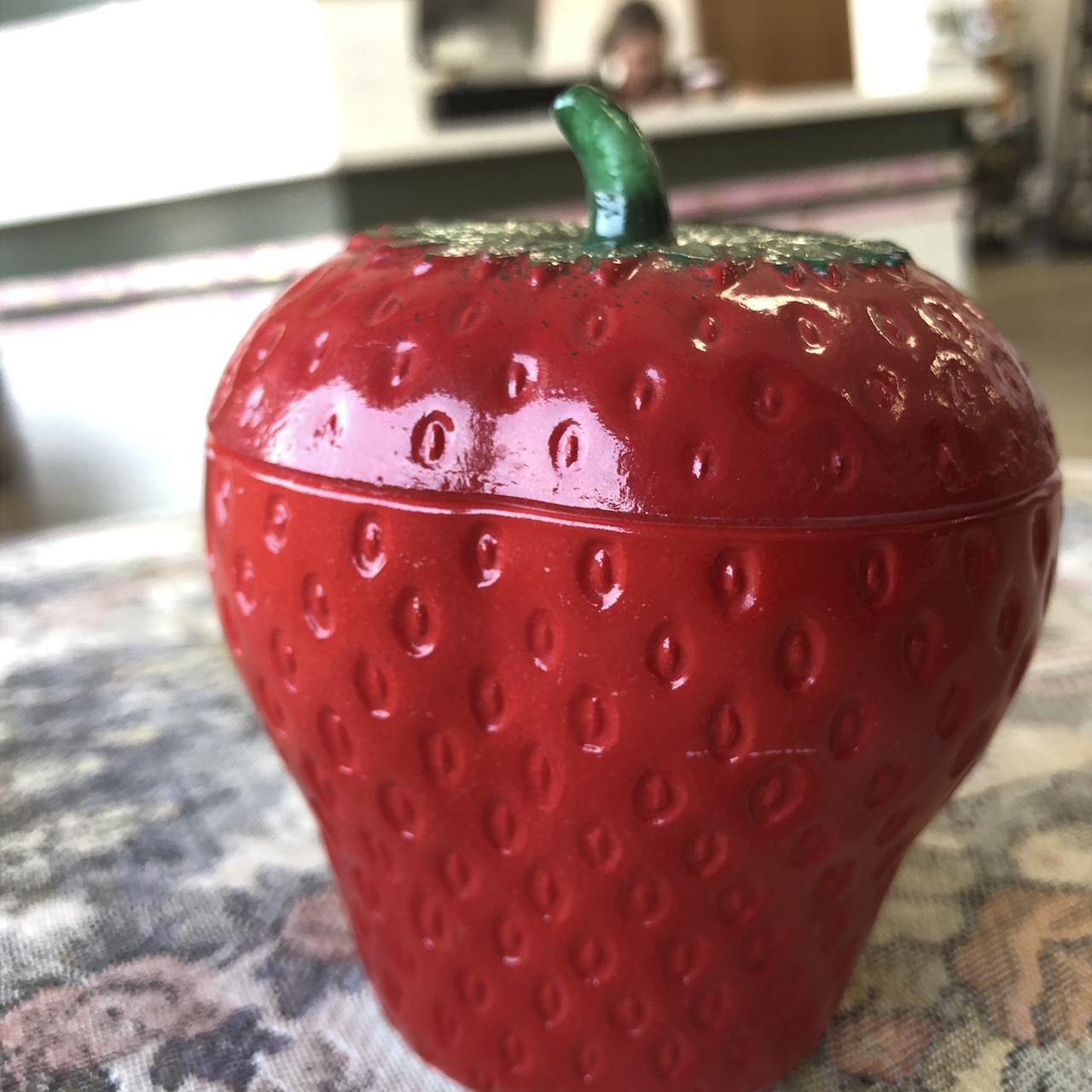 REAL VINTAGE Strawberry Jar w/ lid — Cottage Core... Depop