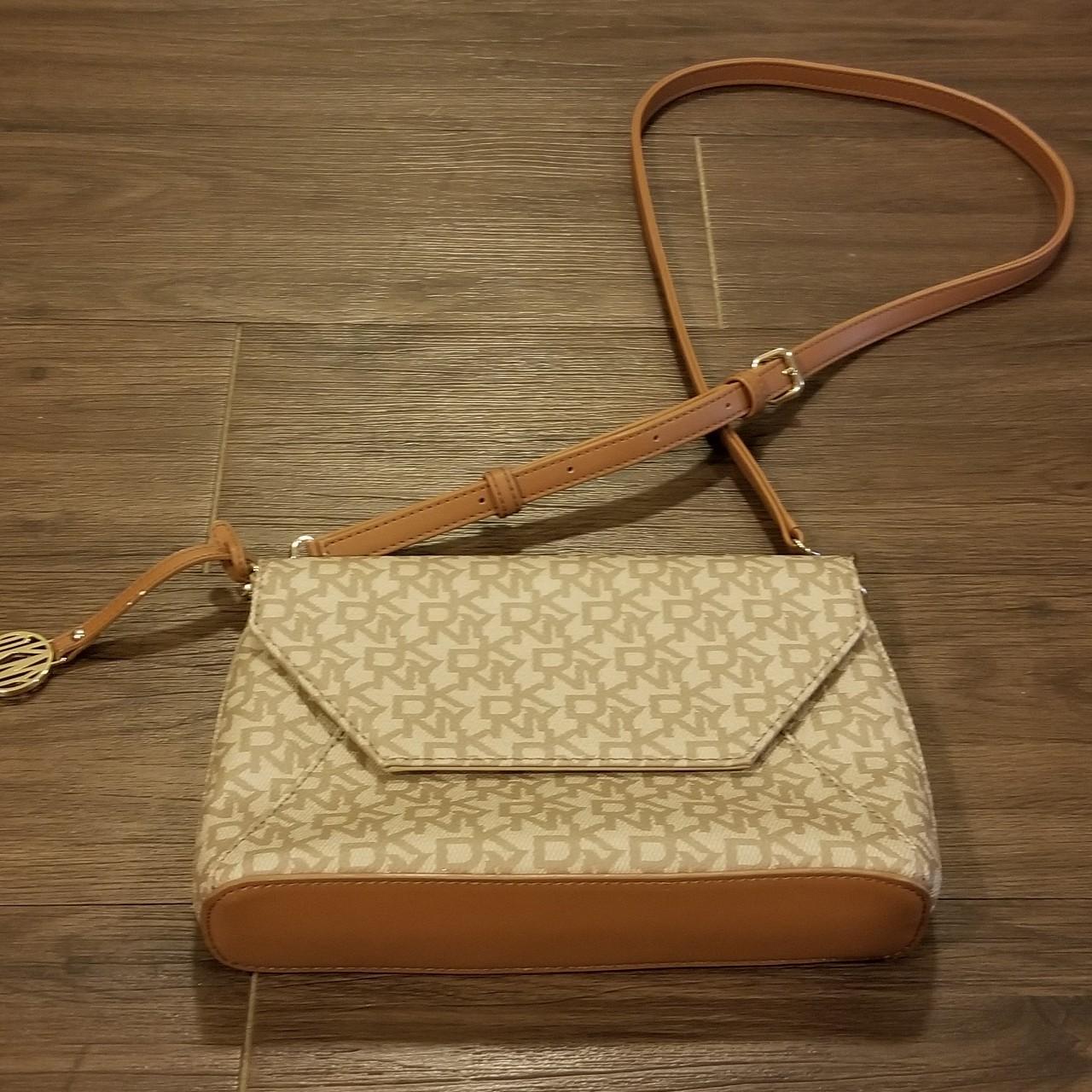 Buy Coach Leather Foldover Crossbody Purse Handbag (Vanilla Cream) at  Amazon.in
