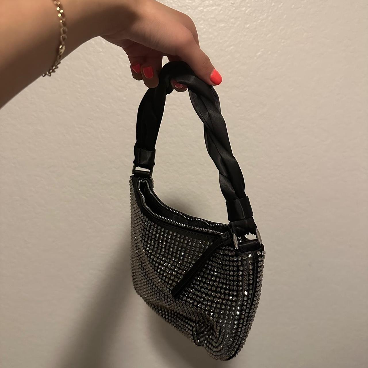 Zara Women's Black Bag Depop
