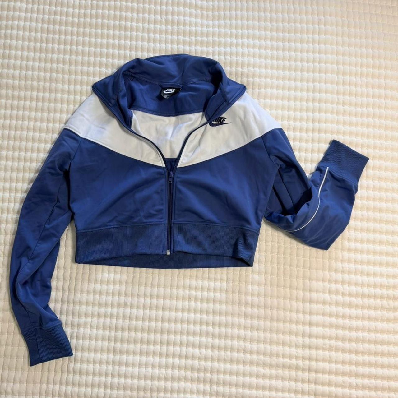 nike heritage cropped track jacket