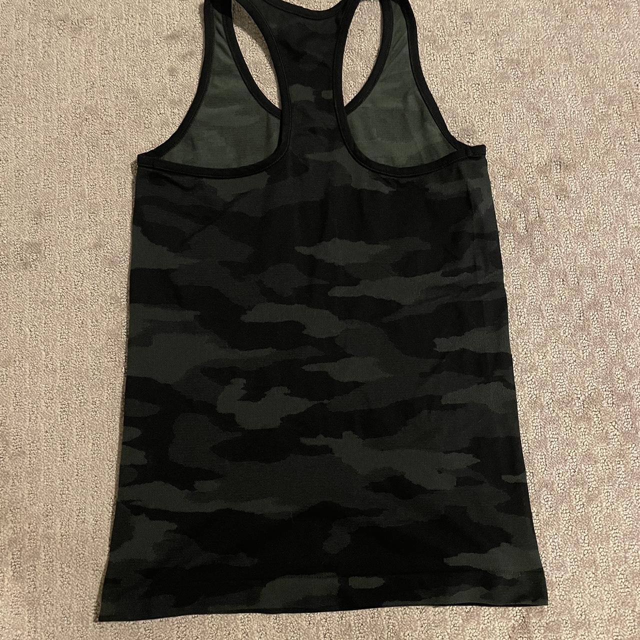 Athleta Women's Black and Grey Vest Depop
