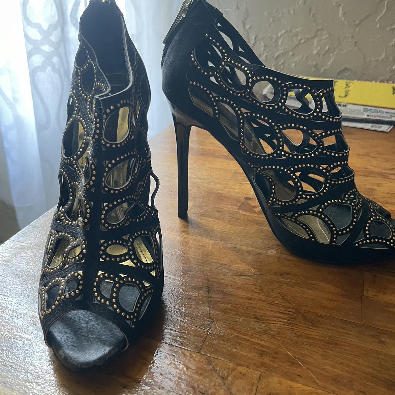 3in gold outlet heels