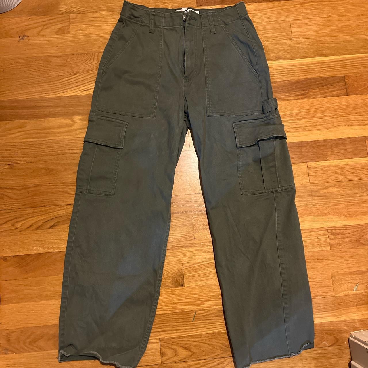 Hollister Co. Women's Green Jeans | Depop