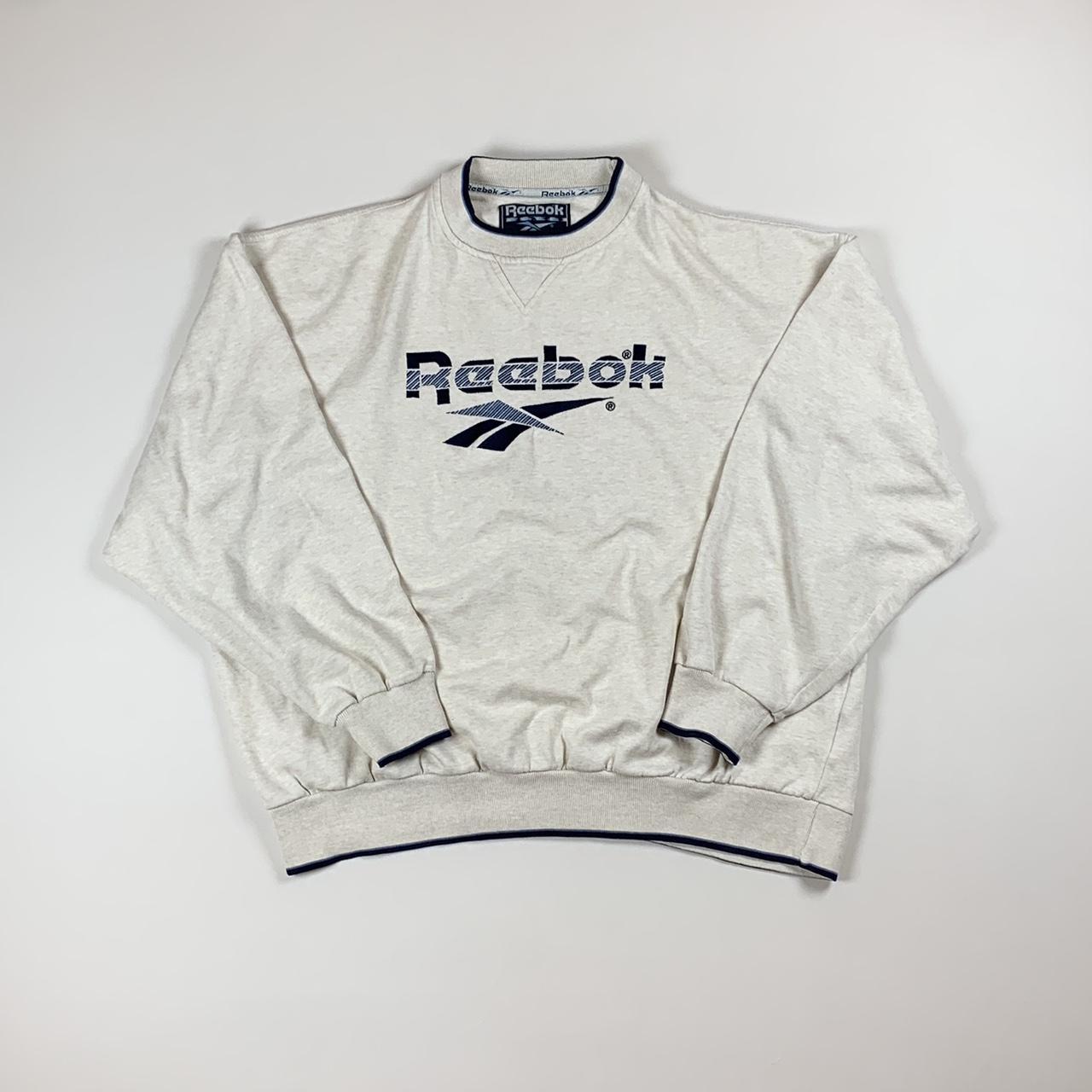 Classic reebok sweatshirt online