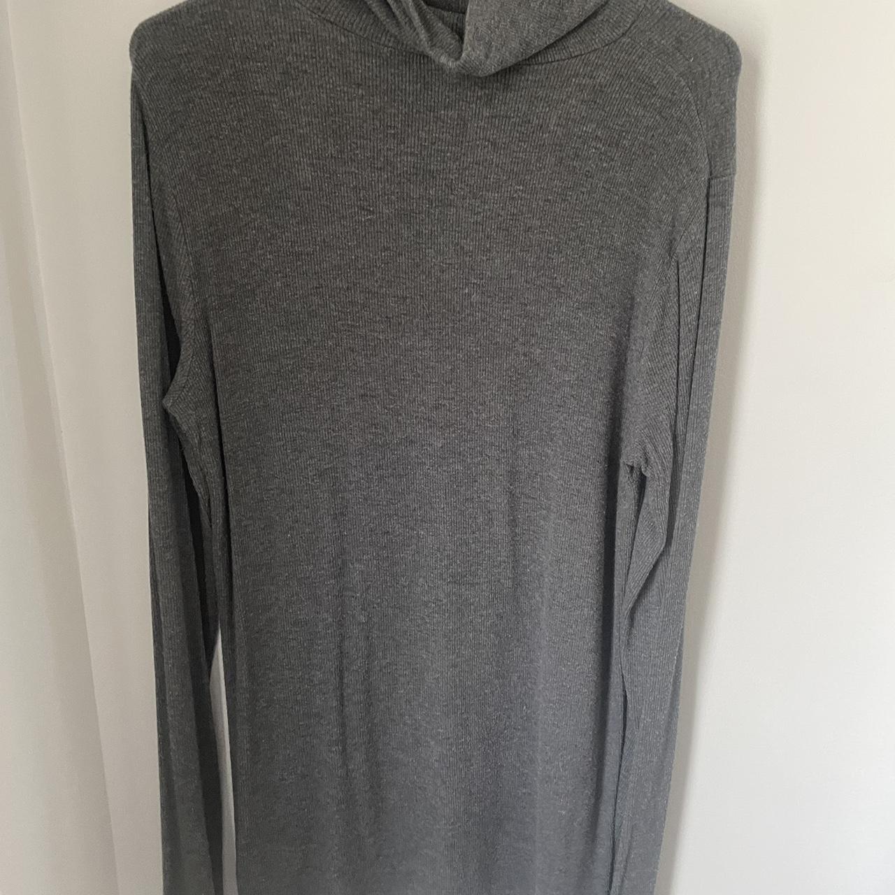 Mossimo Women's Grey Shirt | Depop