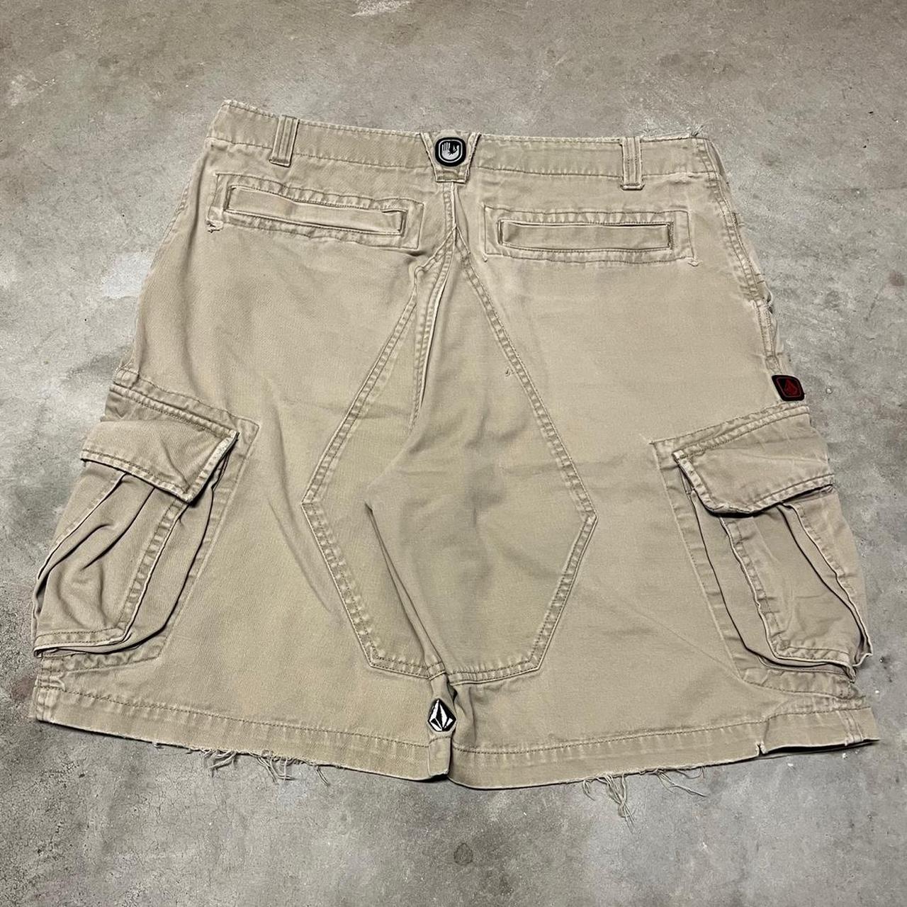 Volcom Men's Shorts - Tan - 34" – Volcom Y2K Vint… - image 1