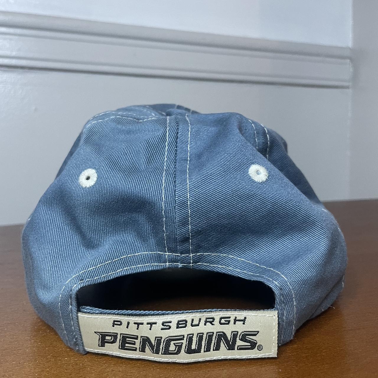 USED Pittsburgh Penguins SnapBack hat. 3 small holes - Depop