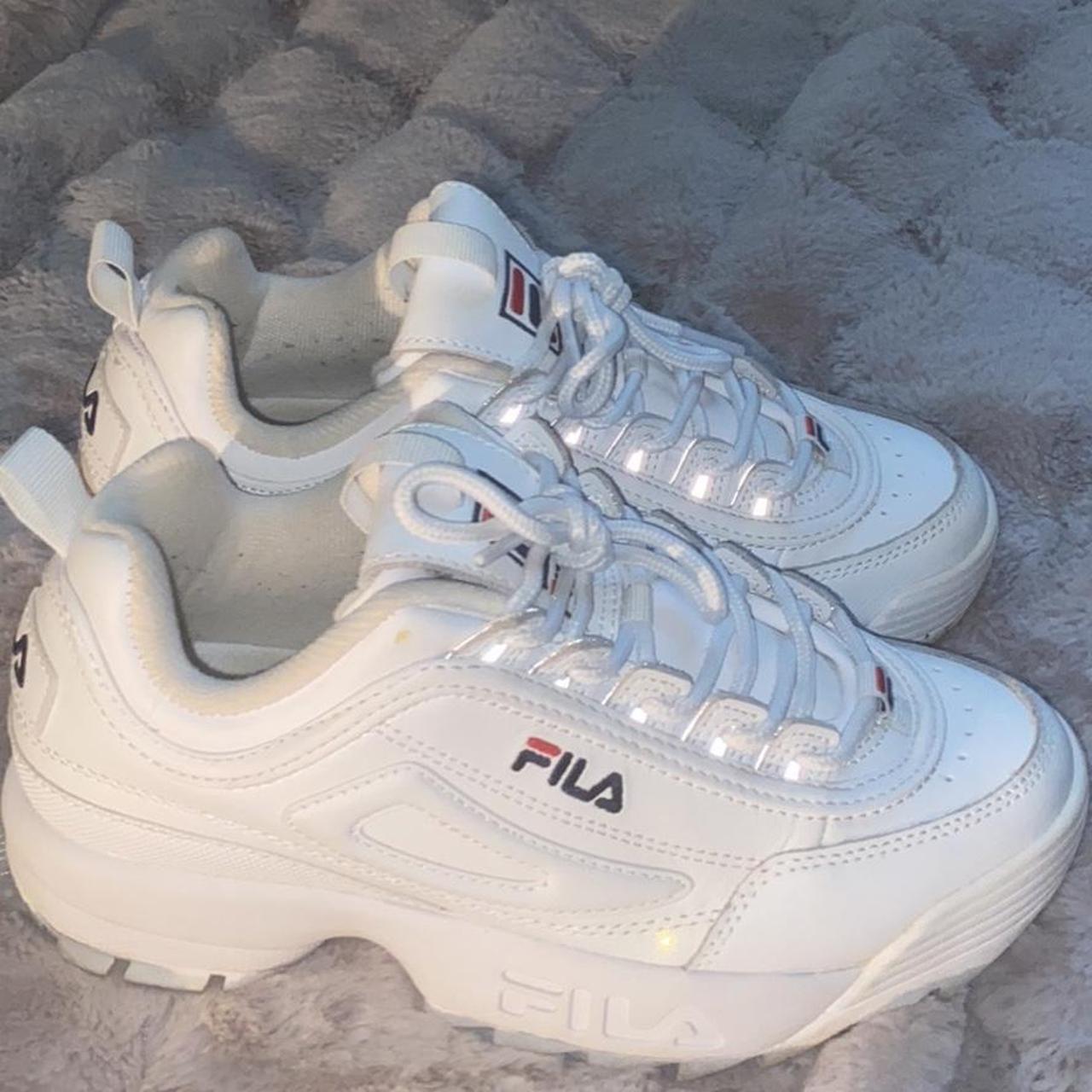 Fila Women's White Trainers | Depop