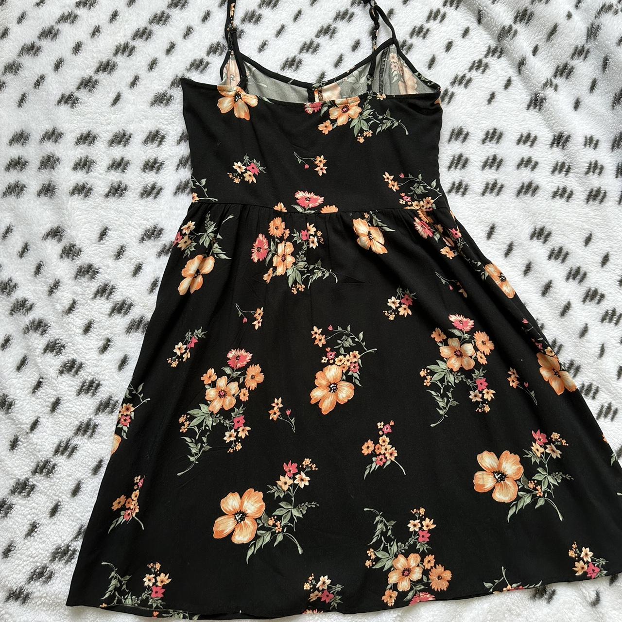 h&m black floral dress w a side zipper never worn Depop