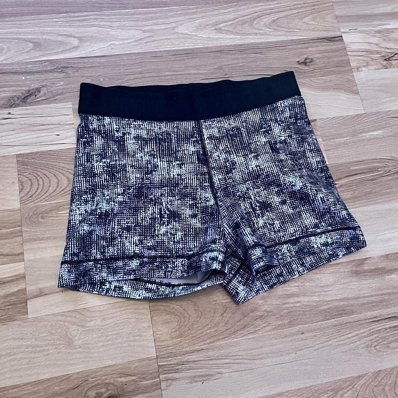 Under Armour XS spandex Depop