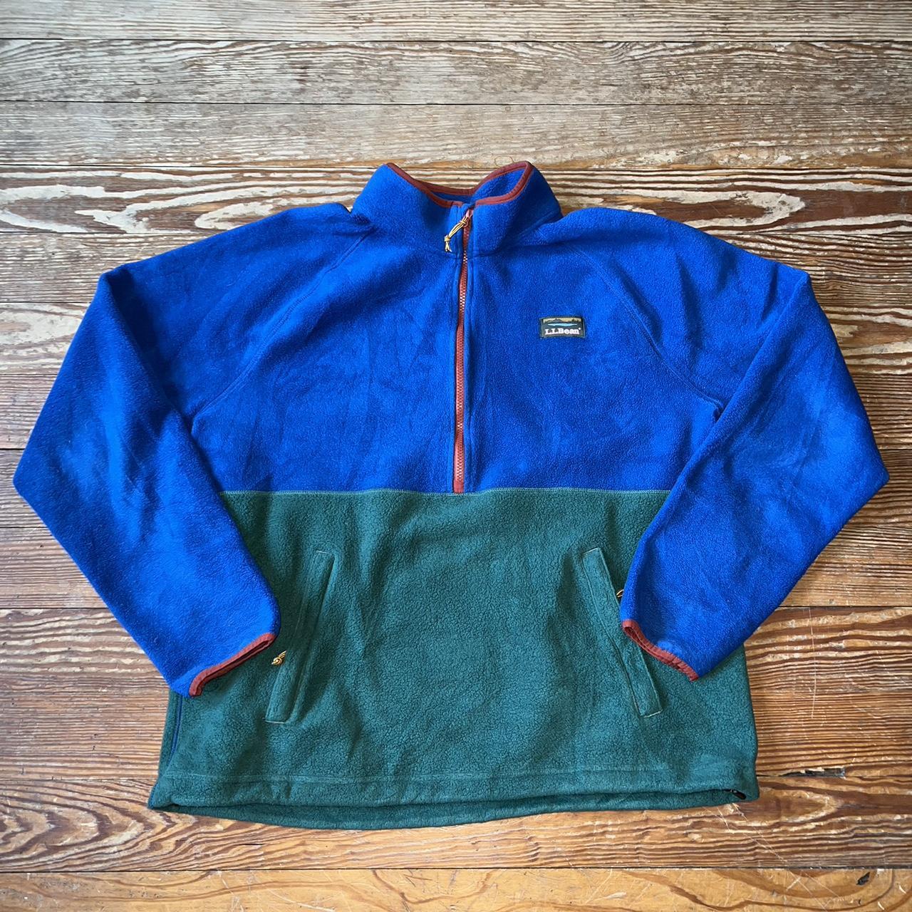 L.L.Bean Men's Blue and Green Coat | Depop