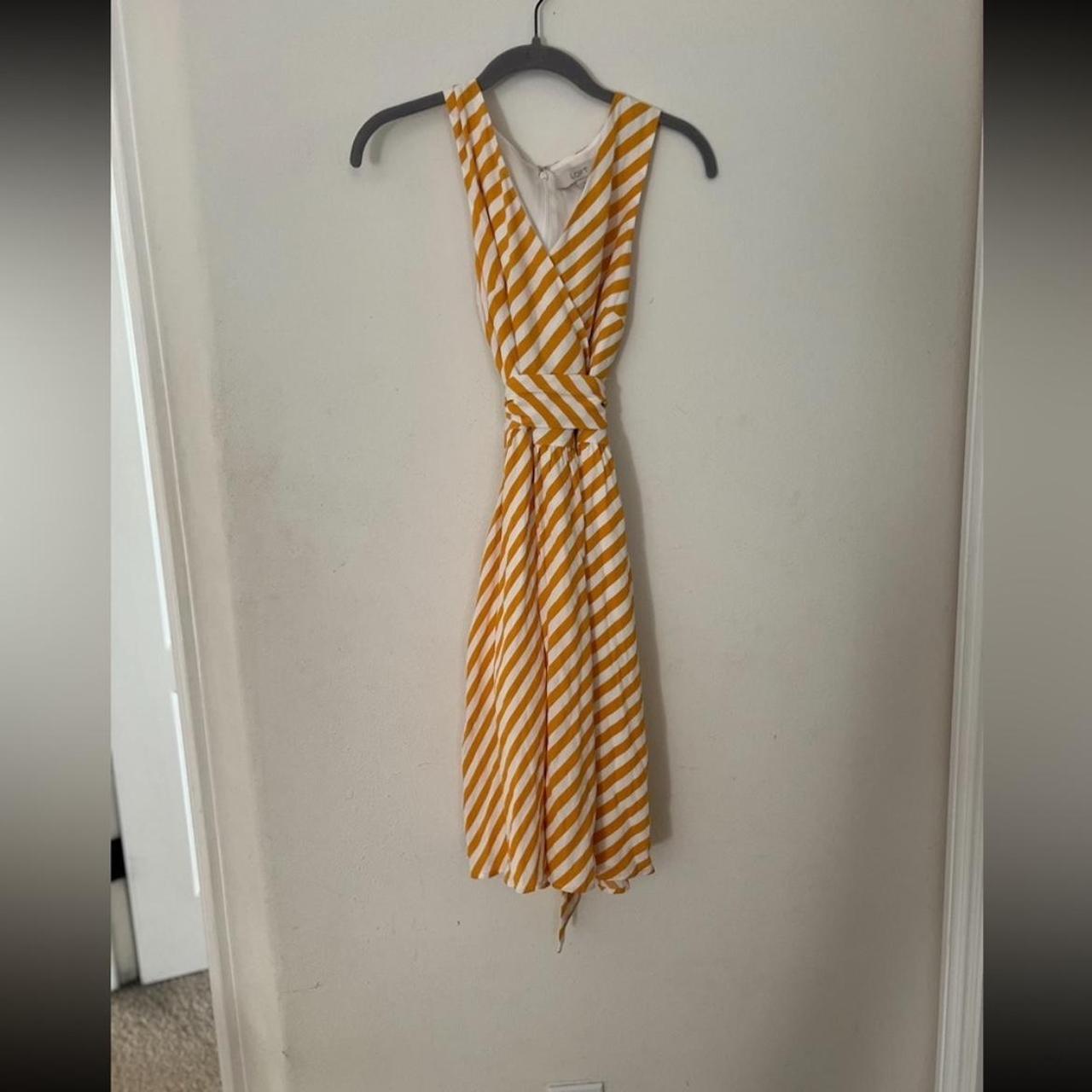 Deals NWT Loft Dress